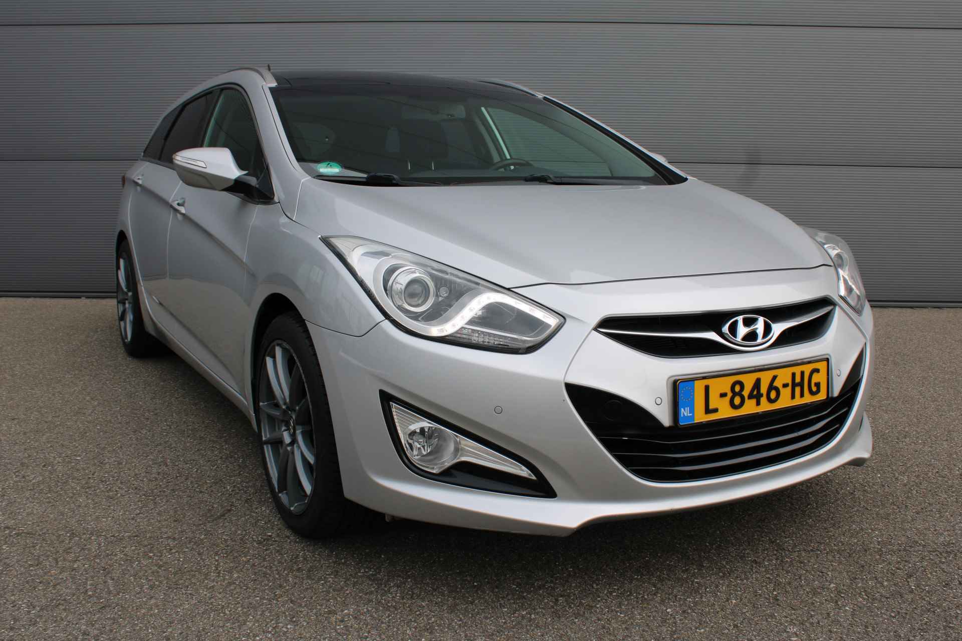 Hyundai i40 i-Motion Wagon 2.0 GDI 130KW | NAVI | TREKHAAK | 1500kg Trekgewicht | Schuif/kantel dak | - 3/26