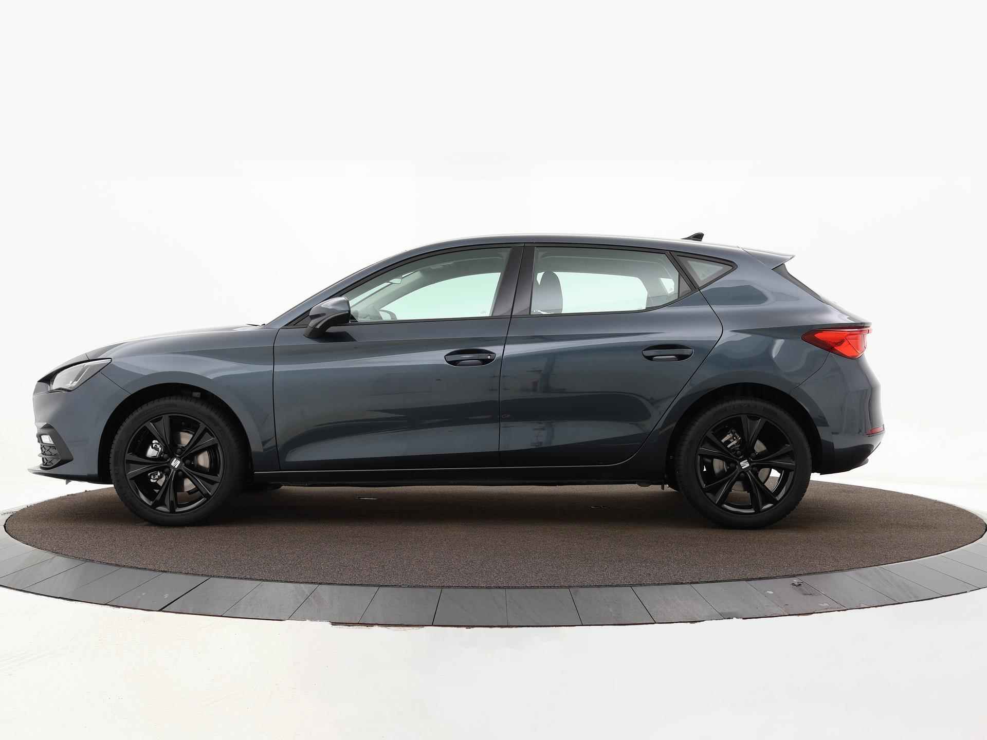 SEAT Leon 1.0TSI Reference | 17 Inch Black | Grill Black | - 10/19