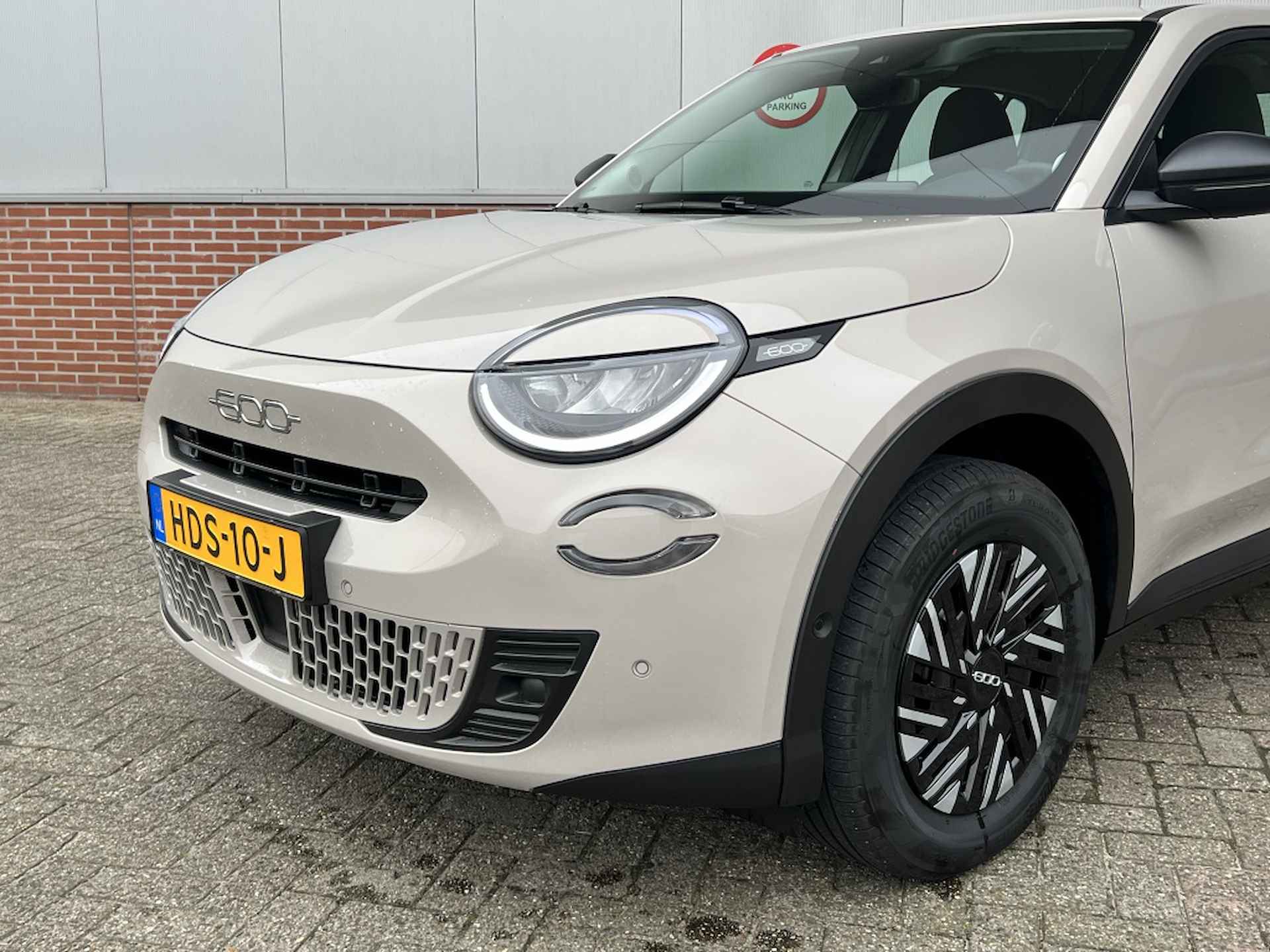 Fiat 600 1.2 Hybrid 136 PK Urban | Camera | Carplay | Clima | Keyless - 6/30