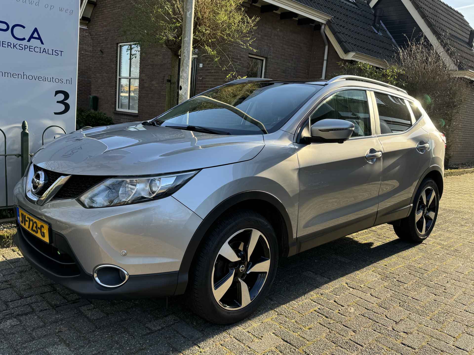 Nissan QASHQAI 1.5 dCi N-Connecta Airco/Rondomzicht camera/Pano/Lichtmetalen velgen - 4/48