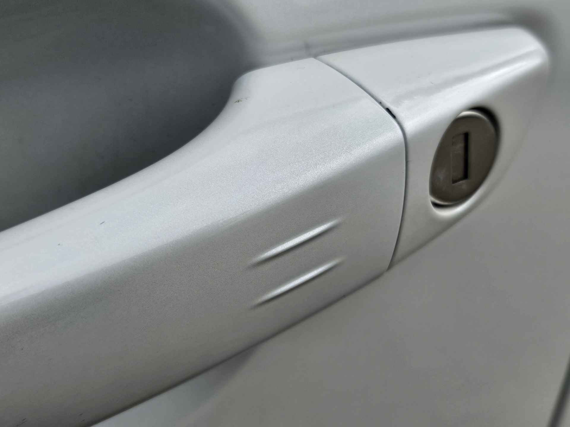 Peugeot 5008 1.2 PureTech Allure 7-Zits | Trekhaak | Navigatie | Camera | Apple Carplay en Android Auto | Keyless Entry en Start - 20/42