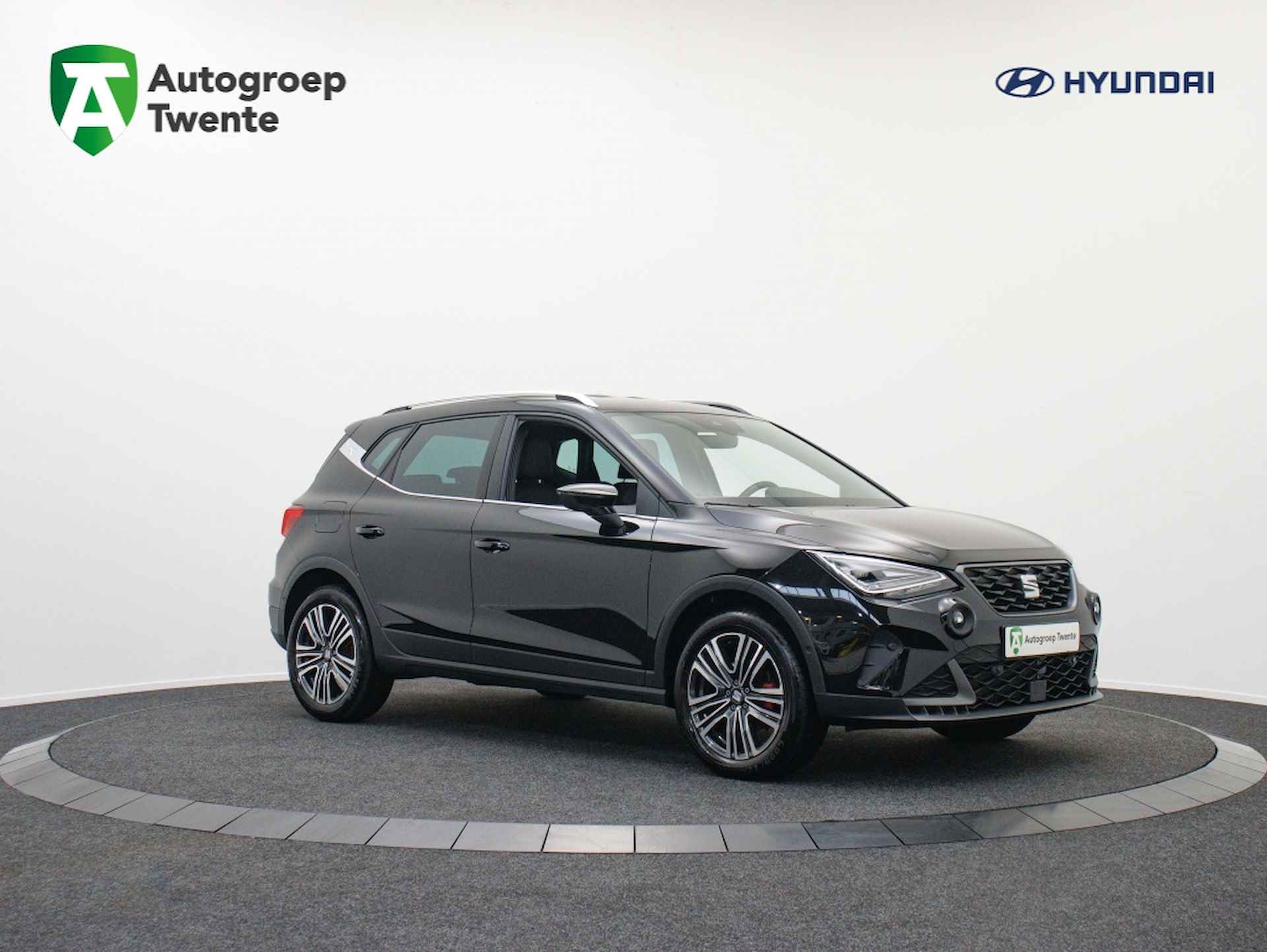 SEAT Arona 1.0 EcoTSI FR Business Connect | Private lease 499 pm