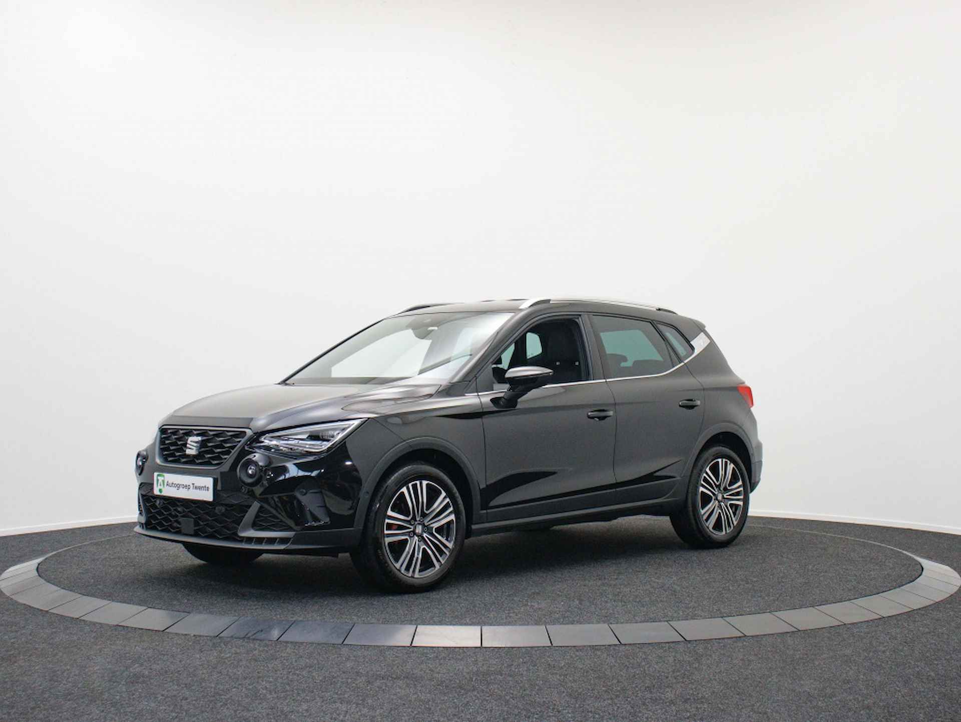 SEAT Arona 1.0 EcoTSI FR Business Connect | Private lease 499 pm - 12/46