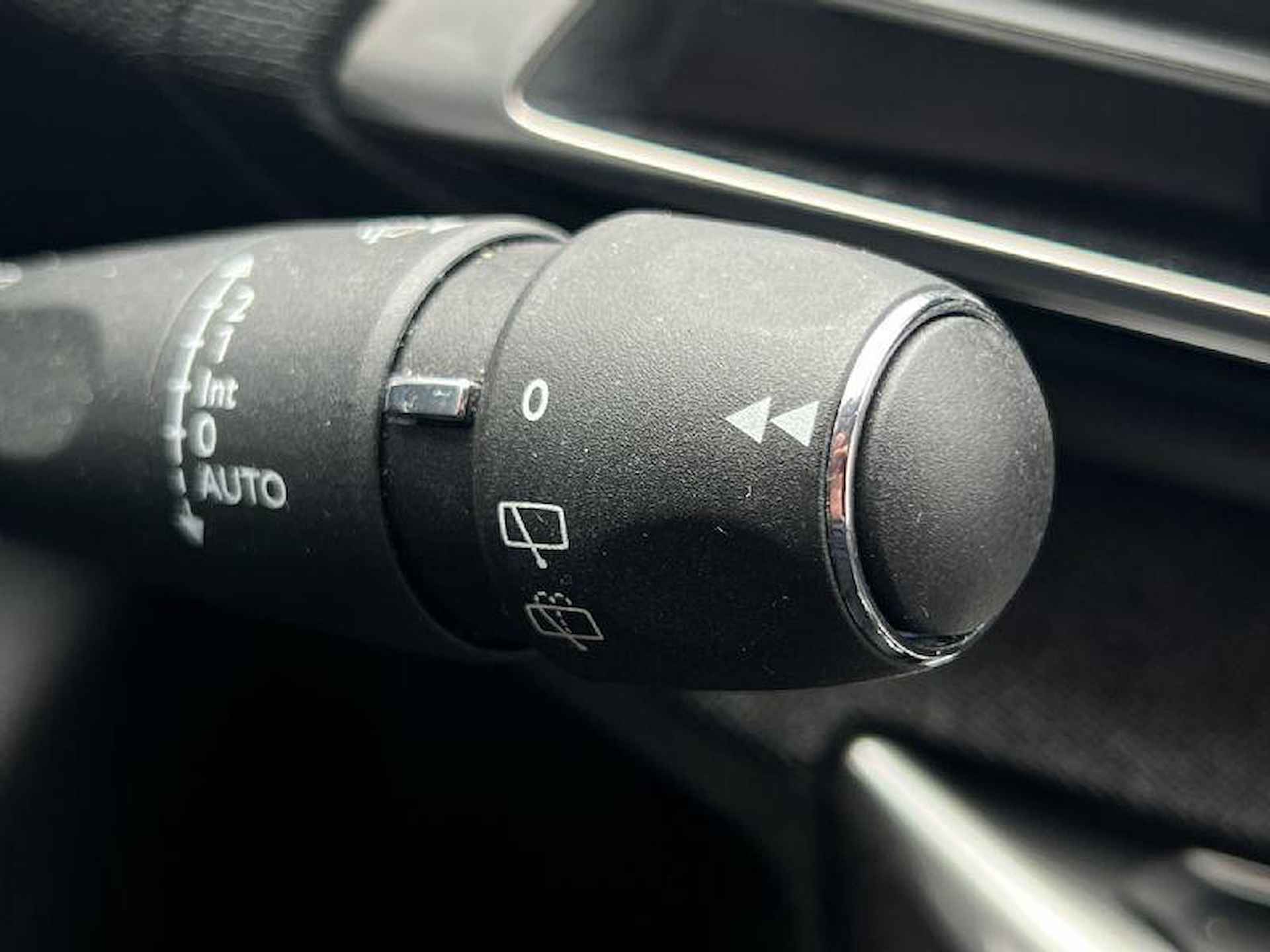 Peugeot 3008 1.6 HYbrid 225 Allure Automaat PHEV | Adaptive Cruise | Parkeercamera | Dodehoekdetectie | Navigatie | - 11/33