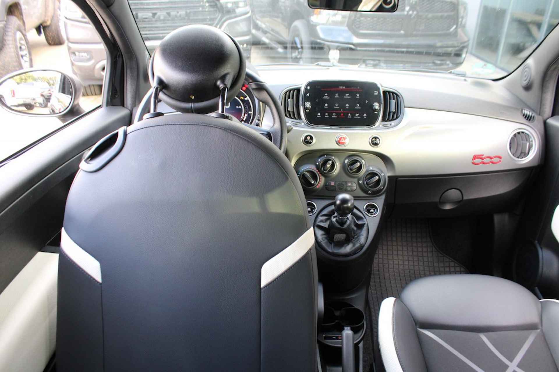 FIAT 500 1.2 S Apple Carplay sportstoelen Cruise control navigatie. - 18/45