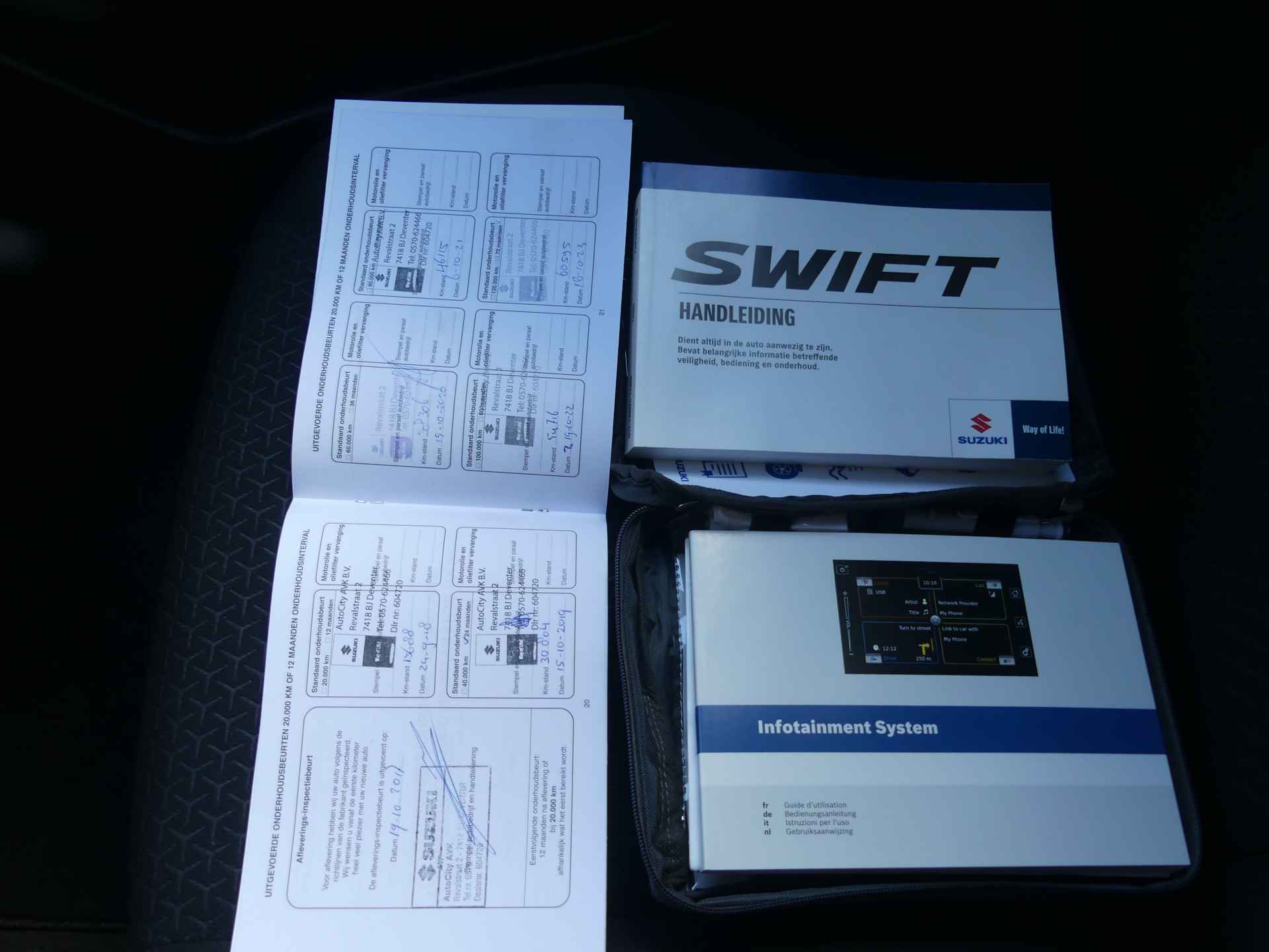 Suzuki Swift 1.2 Select Trekhaak, Airco, Apple carpl/andr auto, Stoelverwarming - 28/29