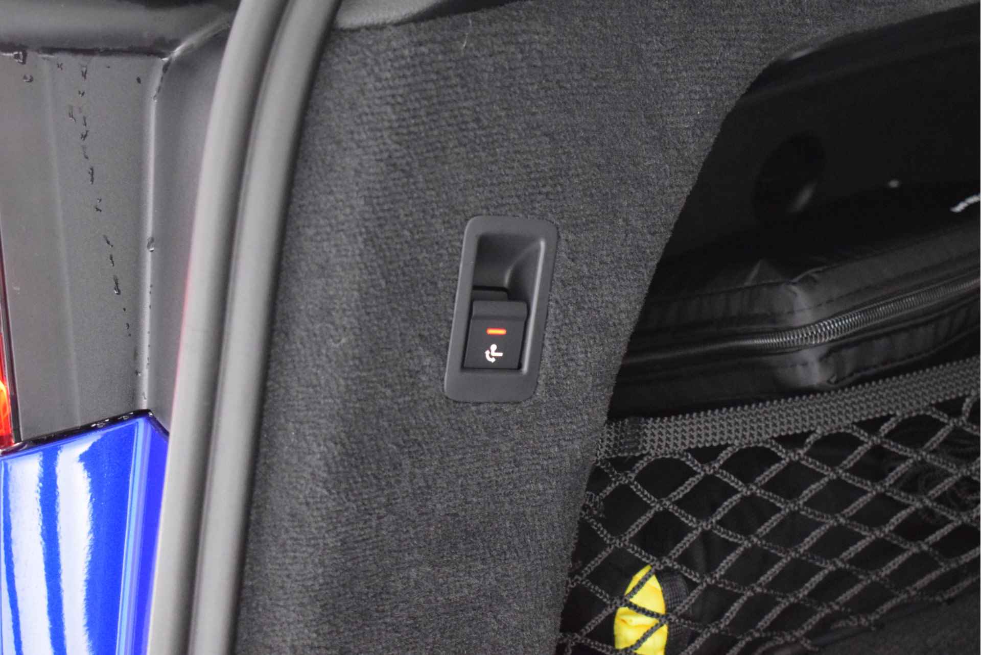 Audi A6 Avant 55 TFSI e 367pk quattro S-Line Competition Trekhaak Camera B&O Matrix Led Keyless Leder Virtual Cockpit ACC Navigatie - 63/69