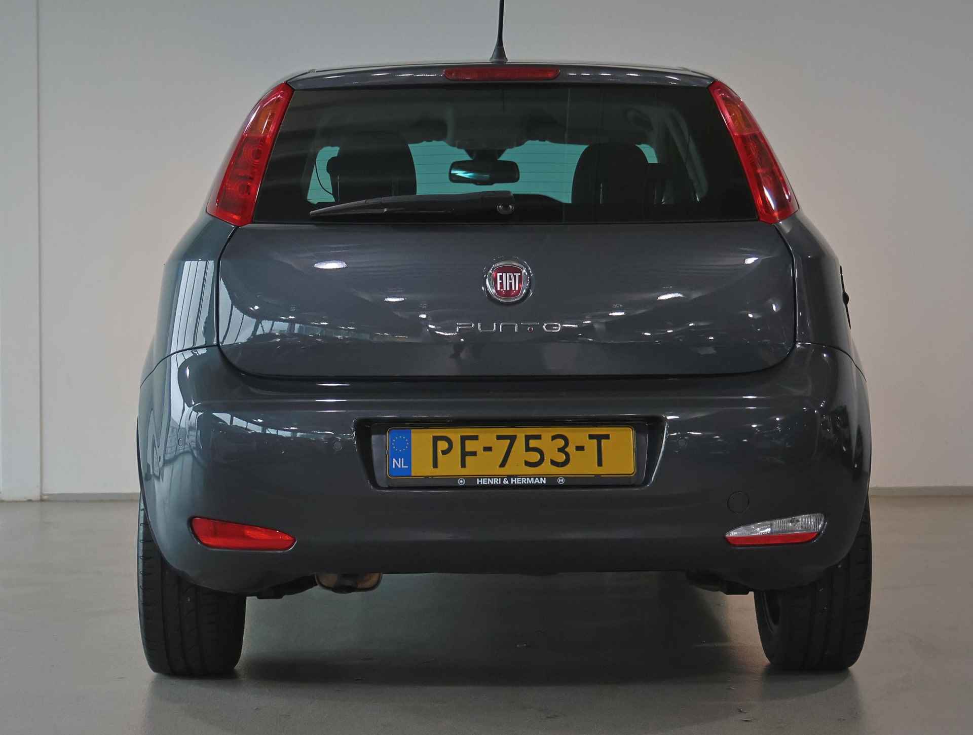 Fiat Punto Evo 0.9 TwinAir Sempre | Climate | Navigatie | Armsteun | 16"LMV | Bluetooth | - 30/34