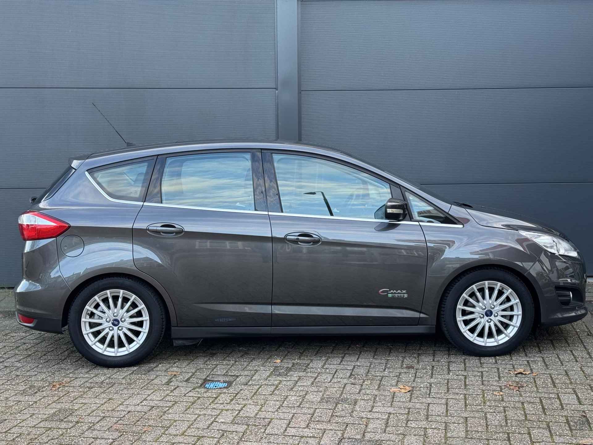 Ford C-Max 2.0 Plug-in Hybrid Titanium Plus / Full Option - 4/34