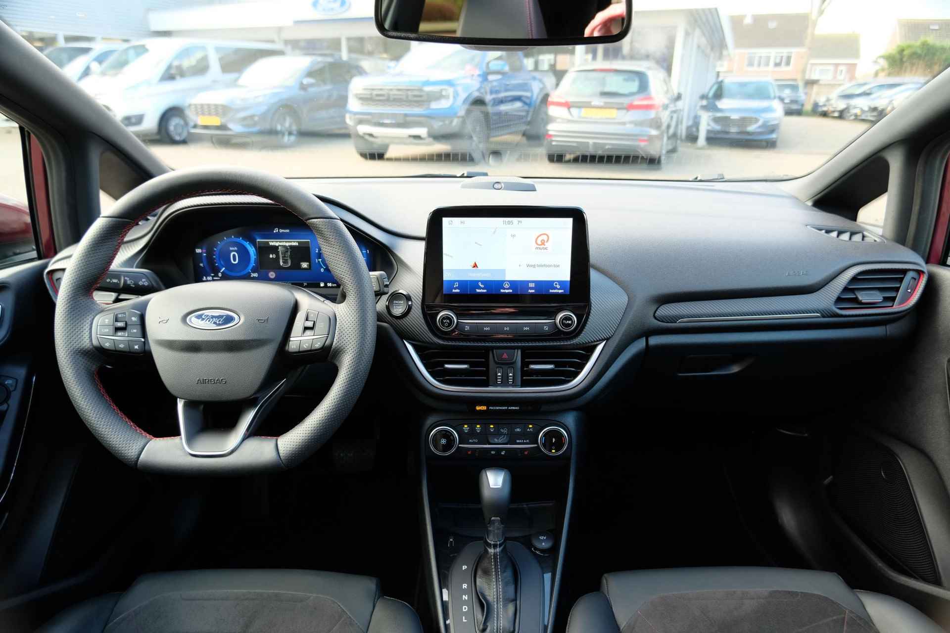Ford Fiesta 1.0 EcoBoost Hybride ST-Line X Vignale 125 PK | Trekhaak Afneembaar | Panorama dak | Adaptive Cruise | Winterpack | Draadloos Laden | 18 inch | B&O Audio | Virtual Cockpit - 22/45