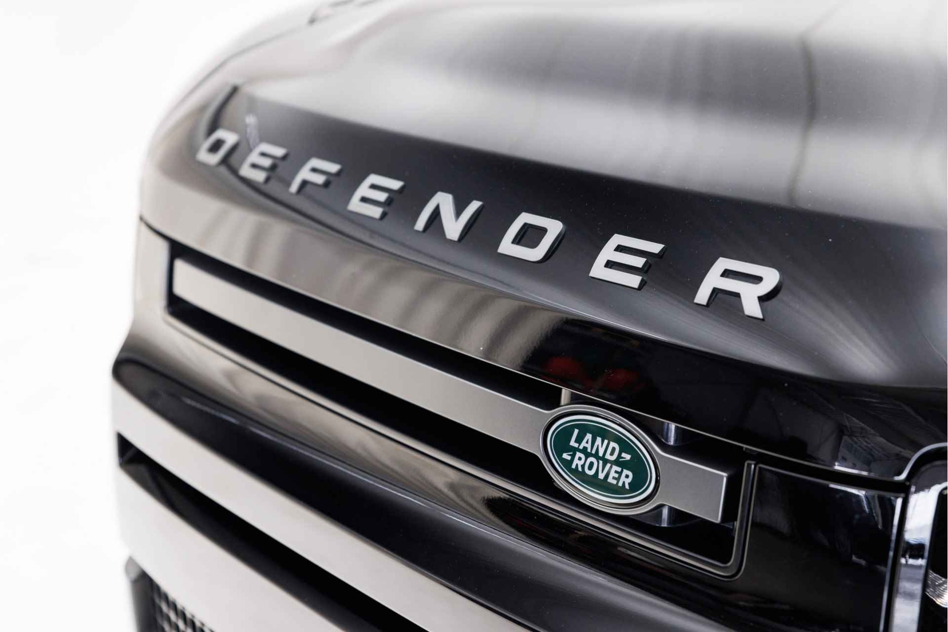 Land Rover Defender 90 P525 V8 Carpathian Edition | Adaptive Cruise Control | Elektrische trekhaak | Koel-/verwarmbare voorstoelen - 34/44