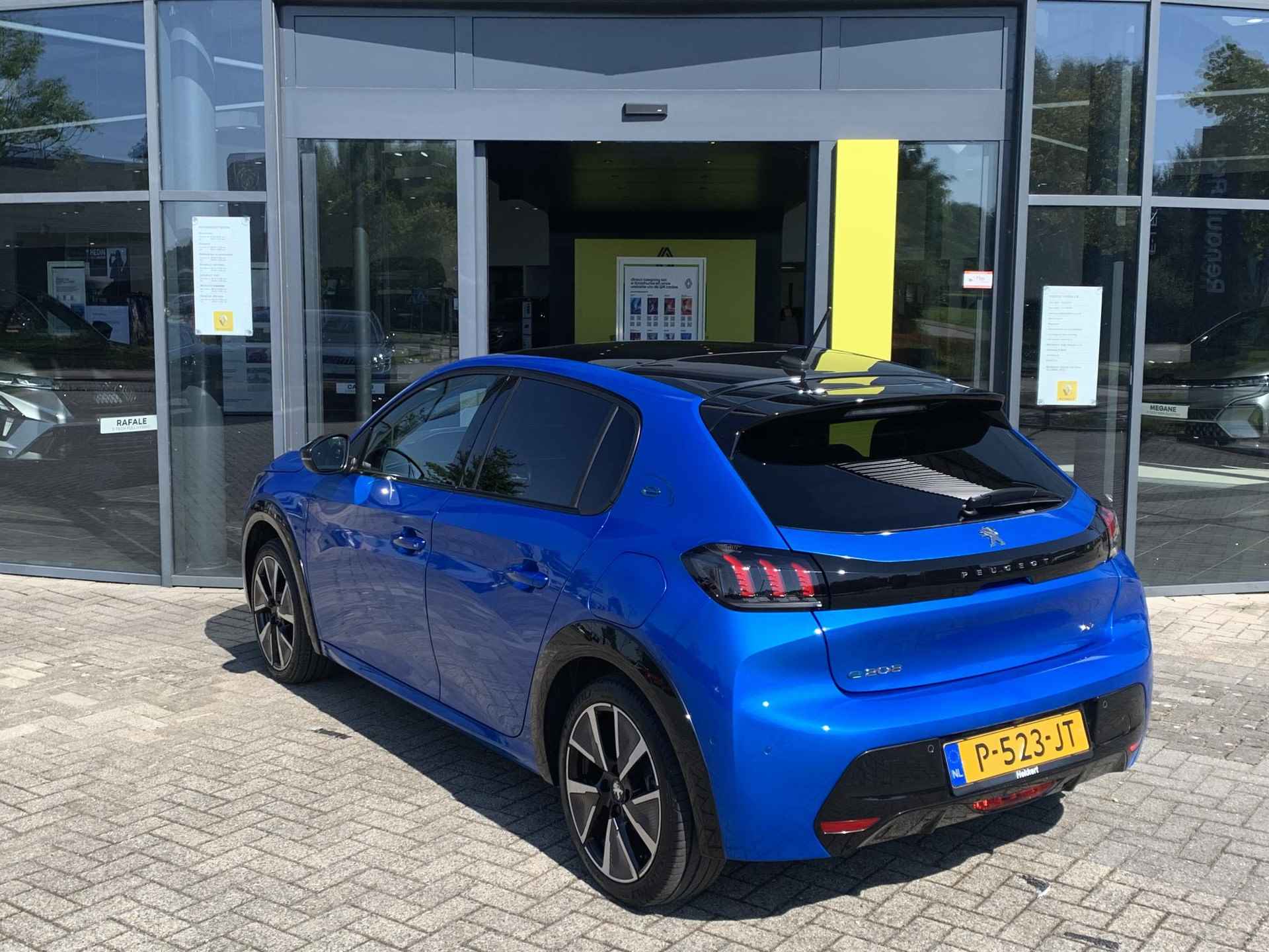 Peugeot e-208 EV GT Pack 50 kWh PANORAMADAK | KEYLESS | APPLE CARPLAY/ANDROID AUTO | VERWARMBARE STOELEN | CLIMATE CONTROL | CRUISE CONTROL - 4/24