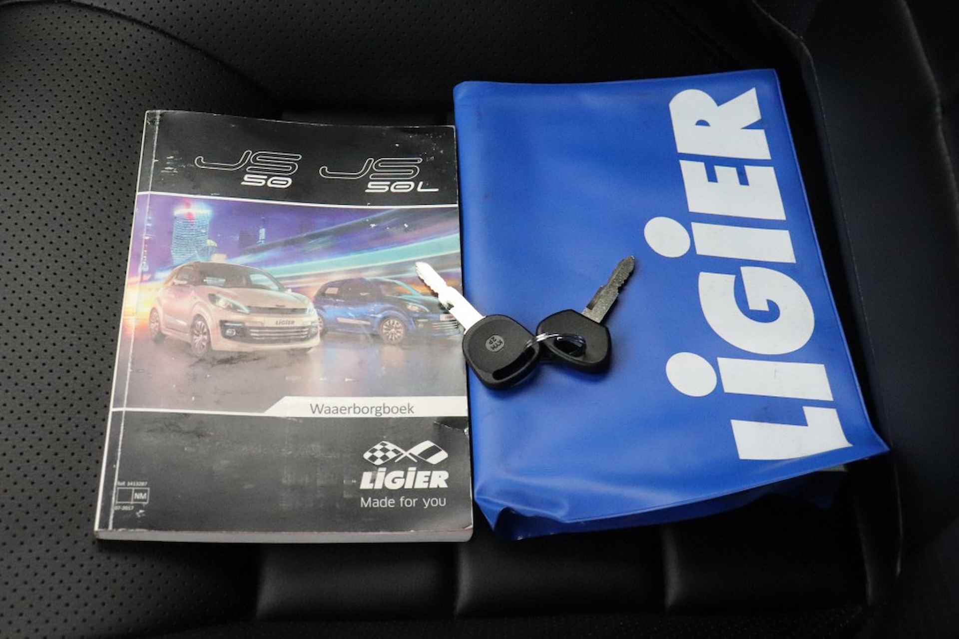 LIGIER Js50 dCi Elegance Sport - 2018 - 19.095 KM - Leer, Camera - 7/27