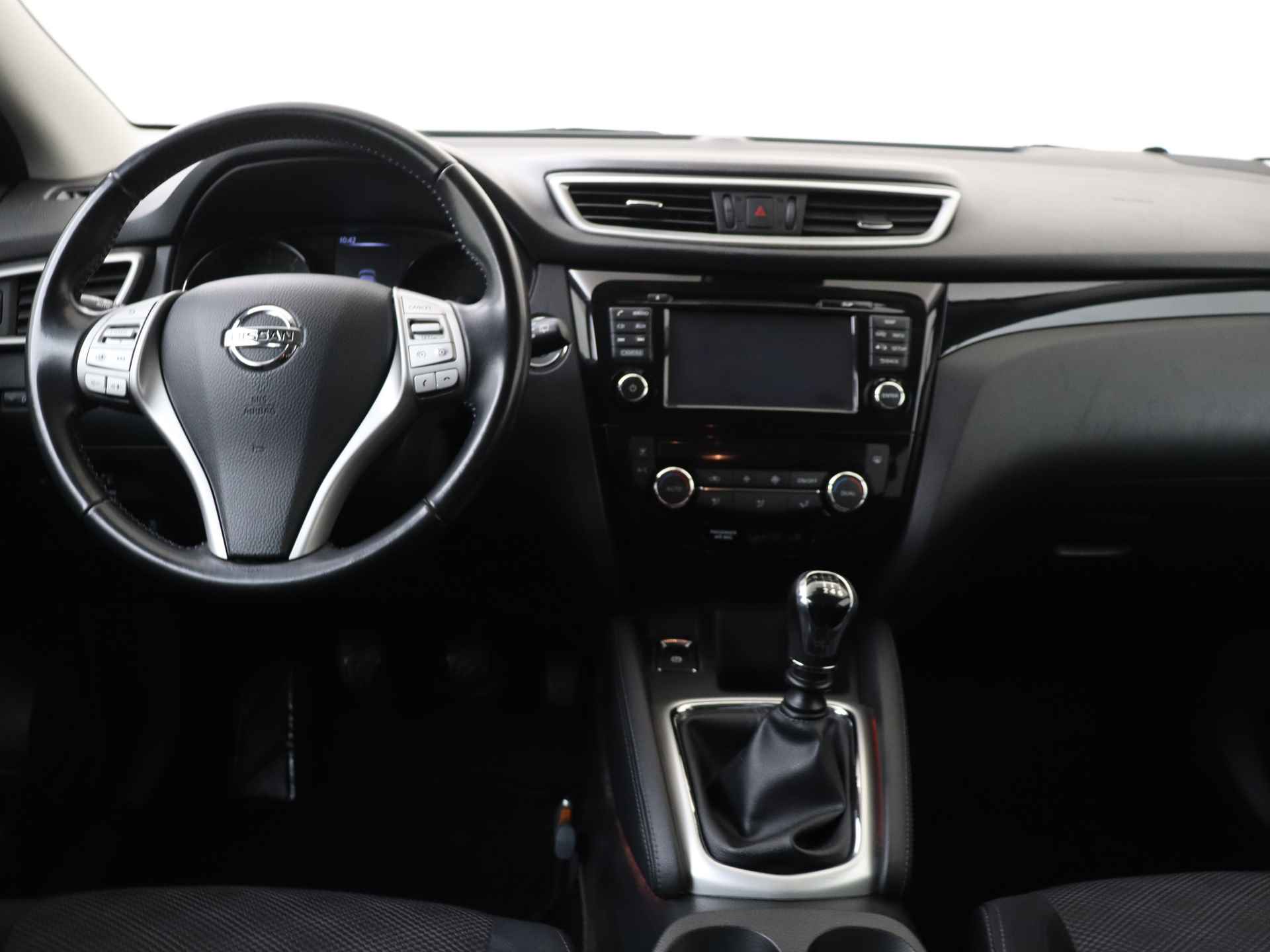 Nissan QASHQAI 1.2 DIG-T N-Connecta 115 pk | Navigatie | Climate Control | Stoelverwarming - 6/33