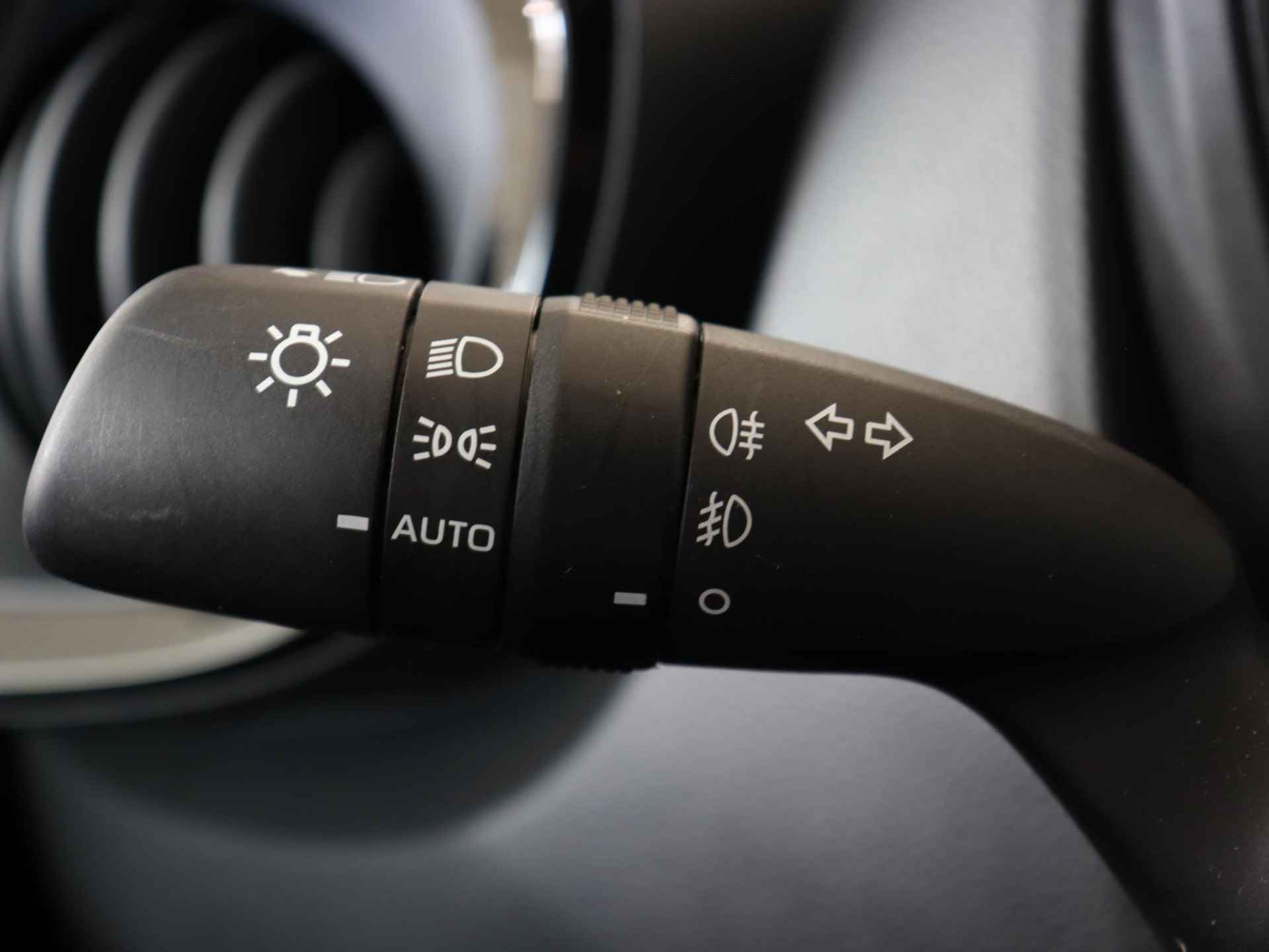 Toyota Aygo X 1.0 VVT-i MT envy, JBL, Apple carplay, Android auto !! - 21/31