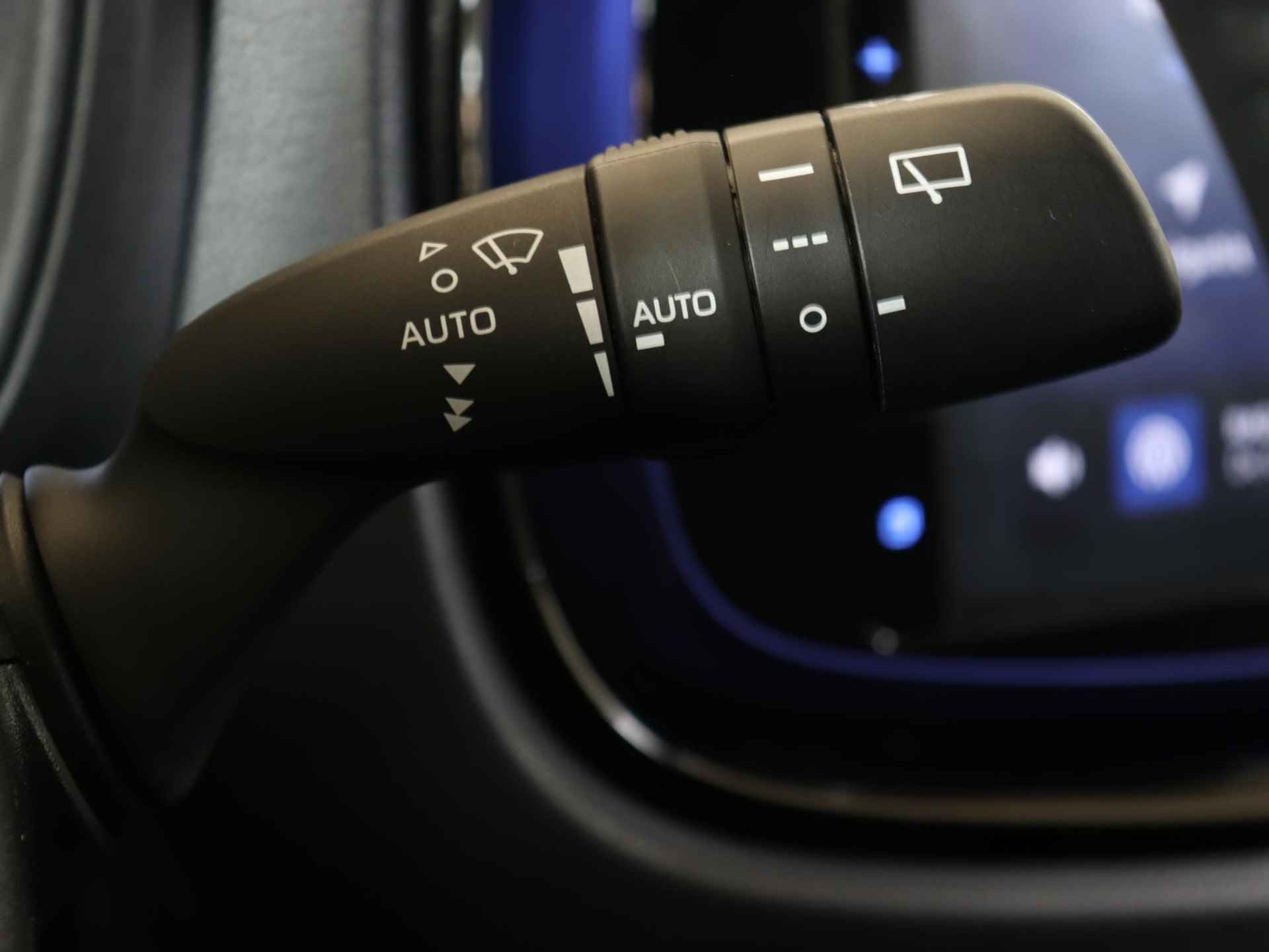 Toyota Aygo X 1.0 VVT-i MT envy, JBL, Apple carplay, Android auto !! - 22/31