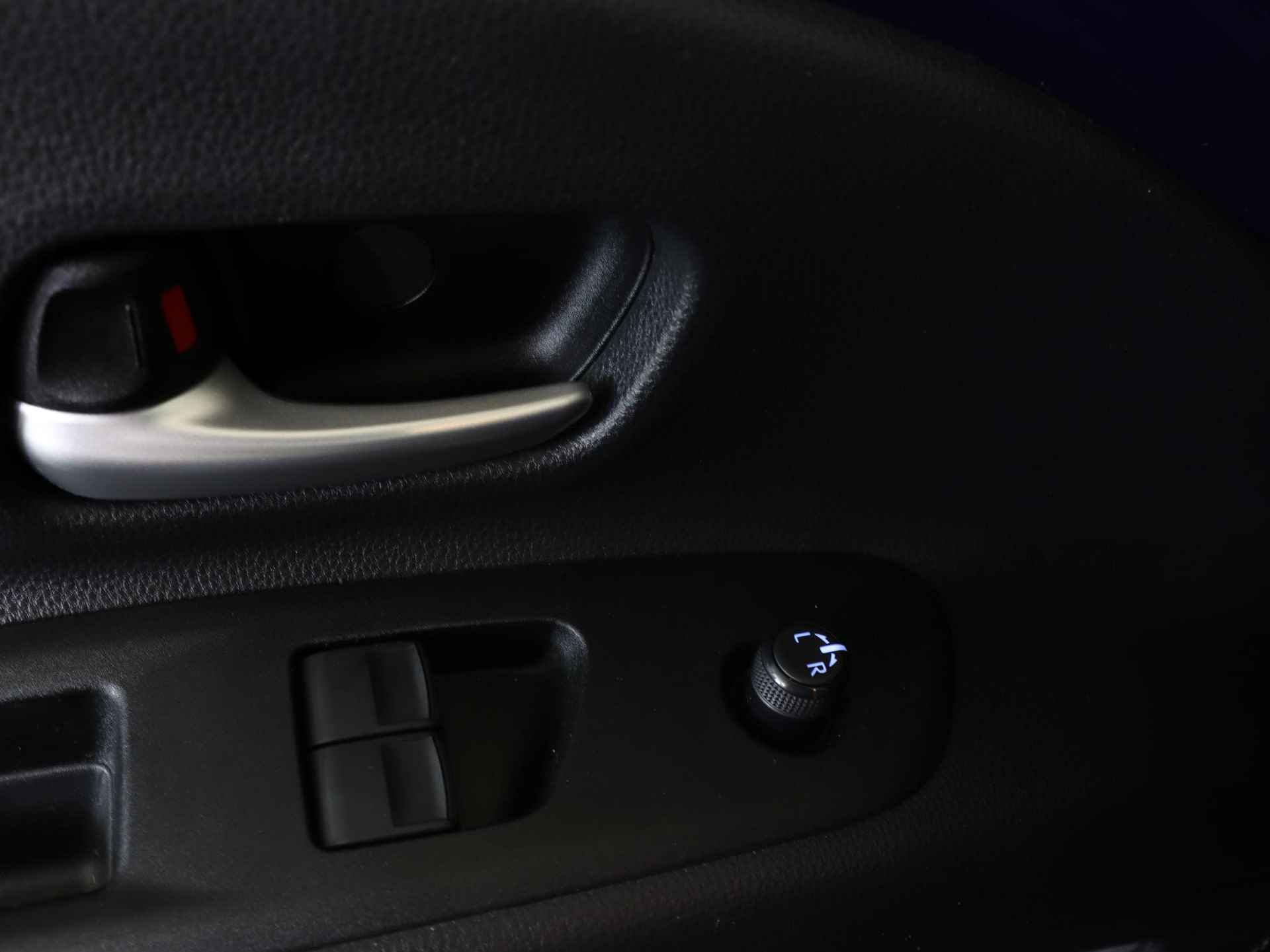 Toyota Aygo X 1.0 VVT-i MT envy, JBL, Apple carplay, Android auto !! - 23/31