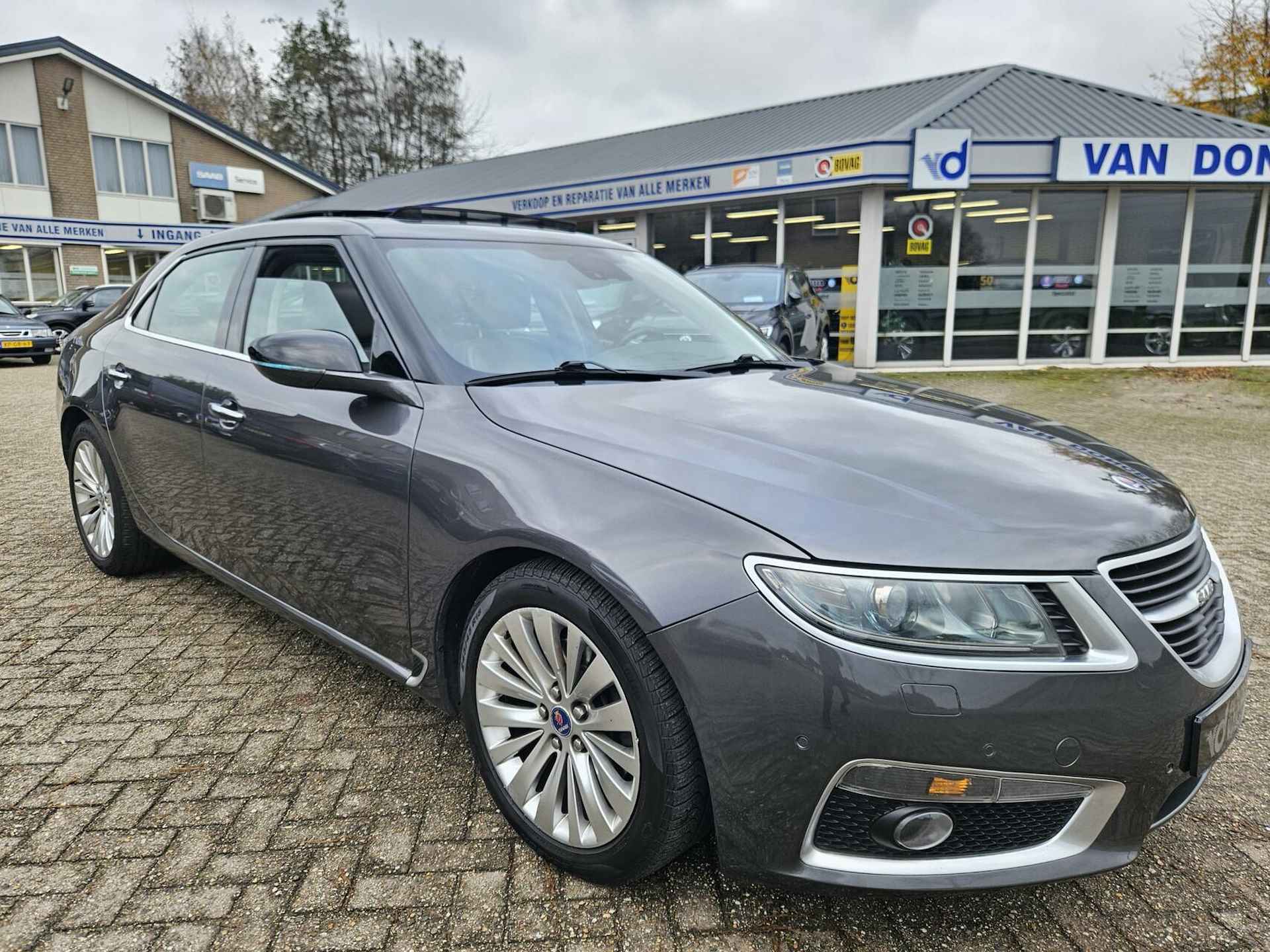 Saab 9-5 2.0T Aero Automaat | Panorama / 2011 / 220 PK / 1é Eigenaar - 11/35