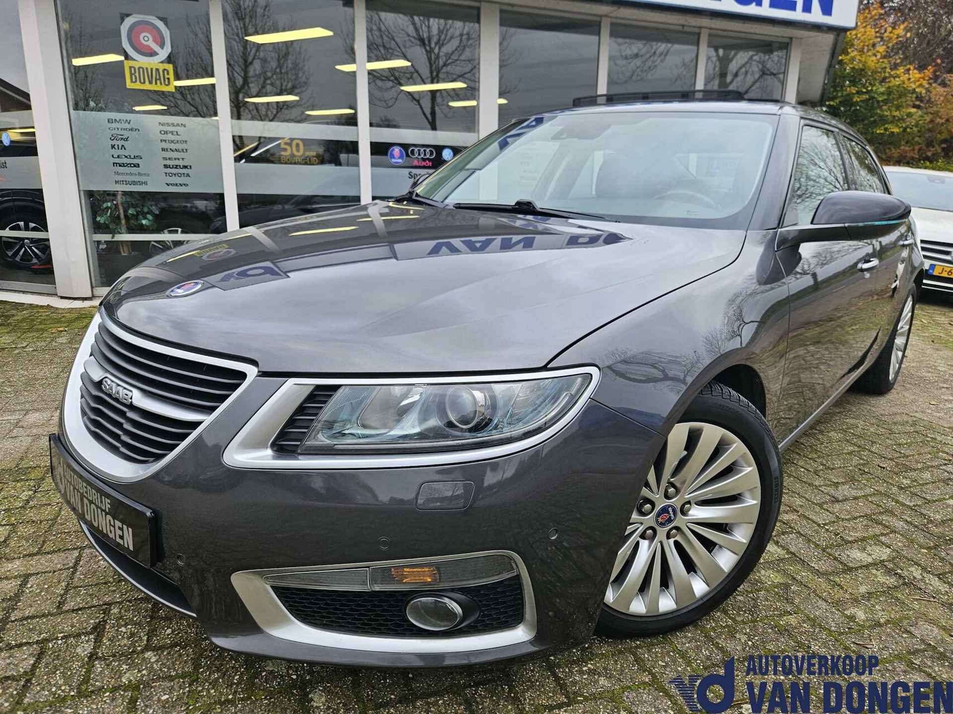 Saab 9-5 2.0T Aero Automaat | Panorama / 2011 / 220 PK / 1é Eigenaar - 2/35