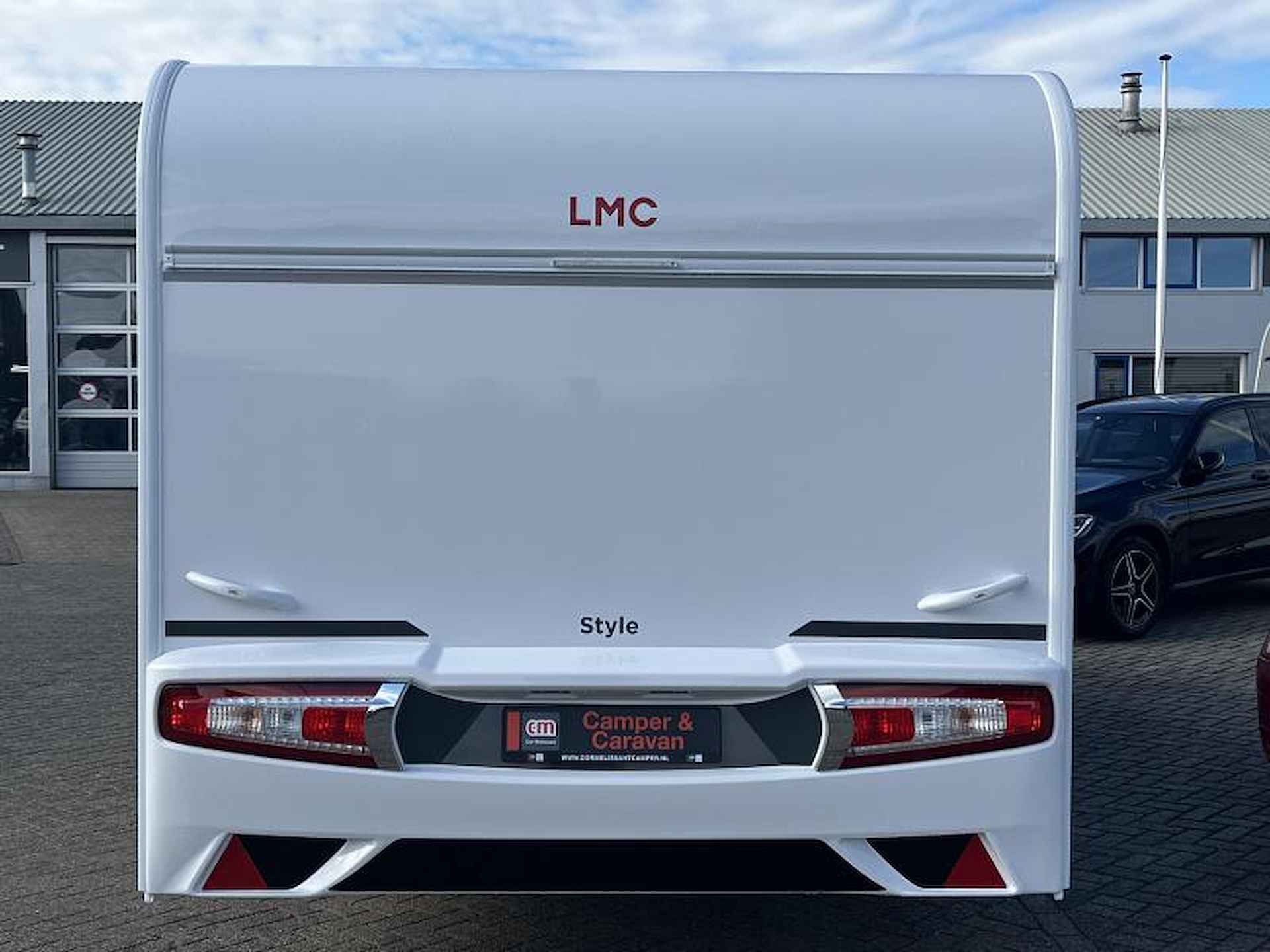 LMC Style 530 E NIEUW MODEL 2024! - 6/25