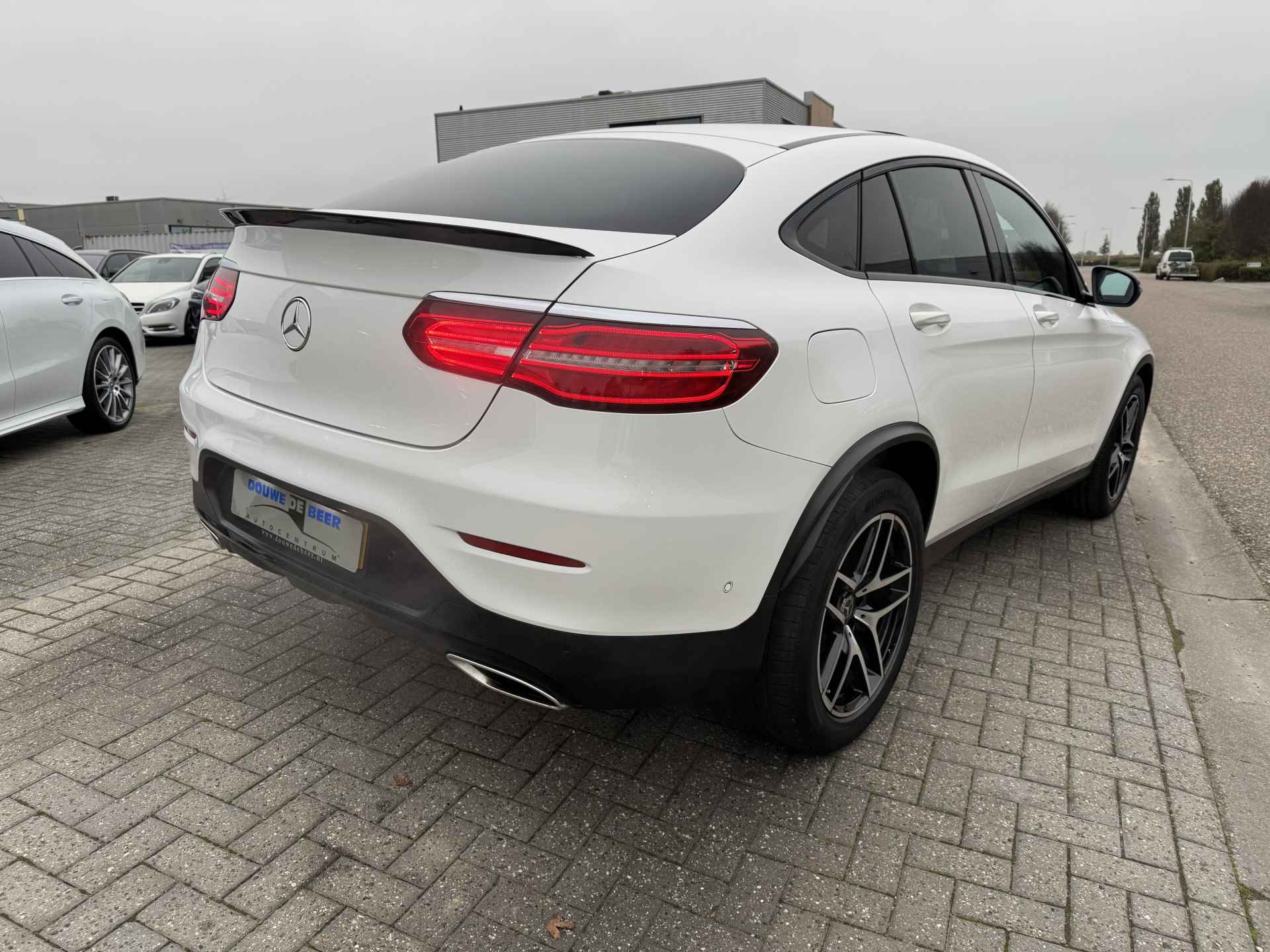 Mercedes-Benz GLC Coupé 250 4MATIC AMG Schuifdak | Trekhaak | Stoelverw. | Night | Spoorpakket - 6/33