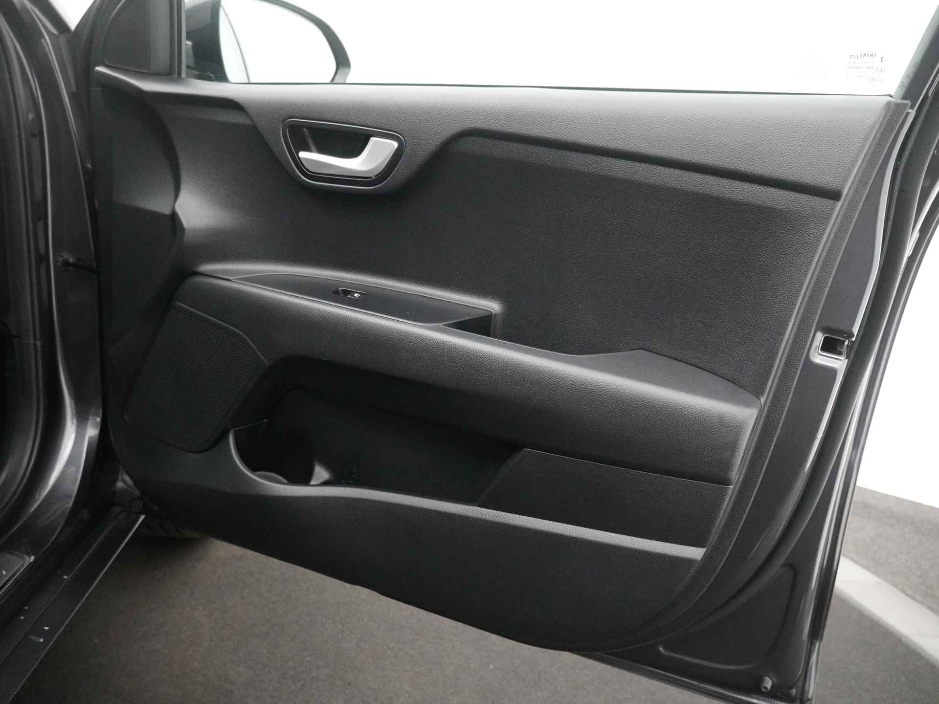 Kia Stonic 1.0 T-GDi DynamicLine - Airco - Apple/Android Carplay - Navigatie - Cruise Control - Fabrieksgarantie Tot 2025 - 38/44