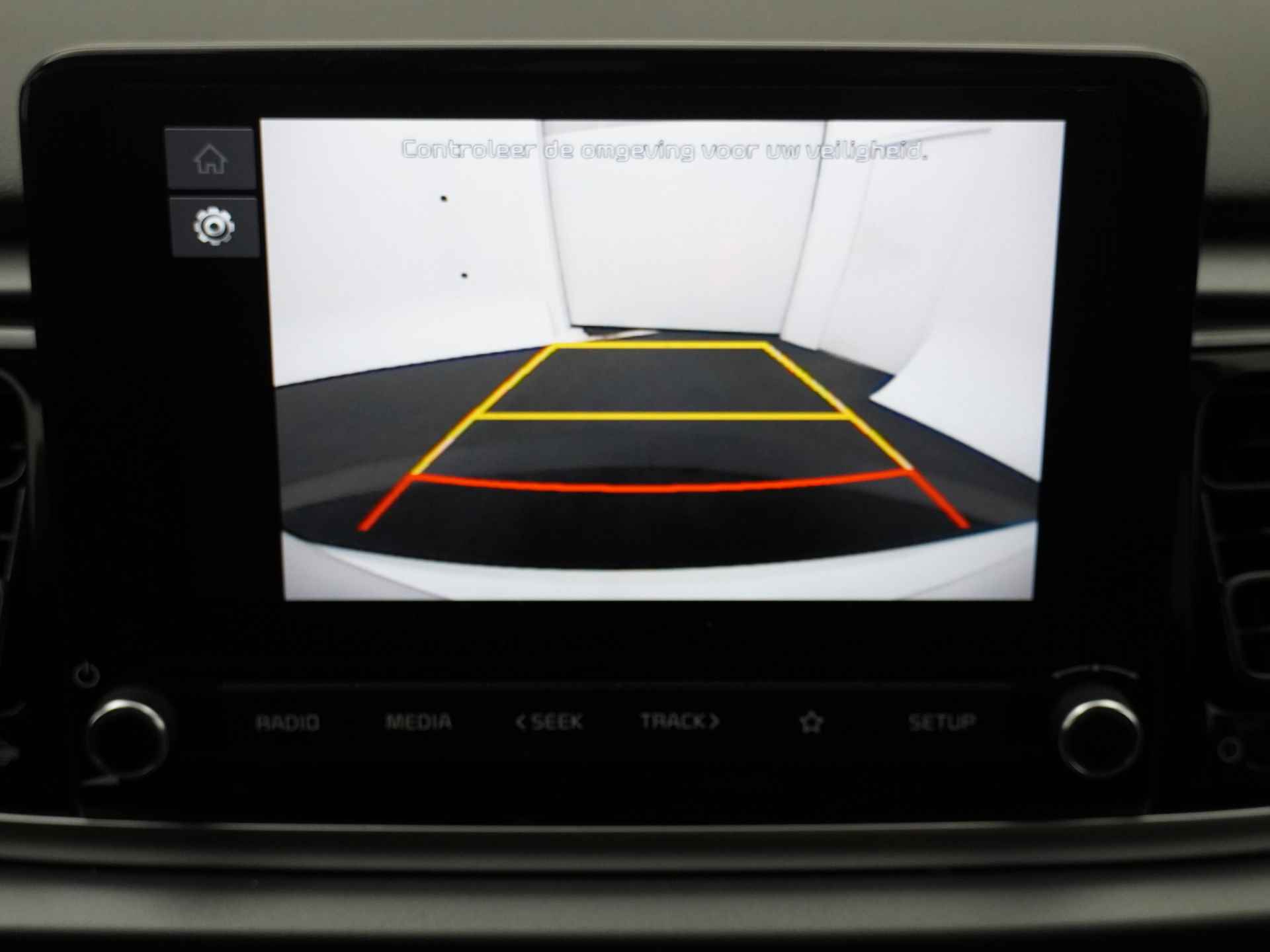 Kia Rio 1.0 T-GDi MHEV DynamicLine - Black Edition - Achteruitrijcamera - Apple CarPlay - Cruise Controle - Airco - Privacy Glass - LM-Velgen - Fabrieksgarantie tot 09-2030 - 31/53