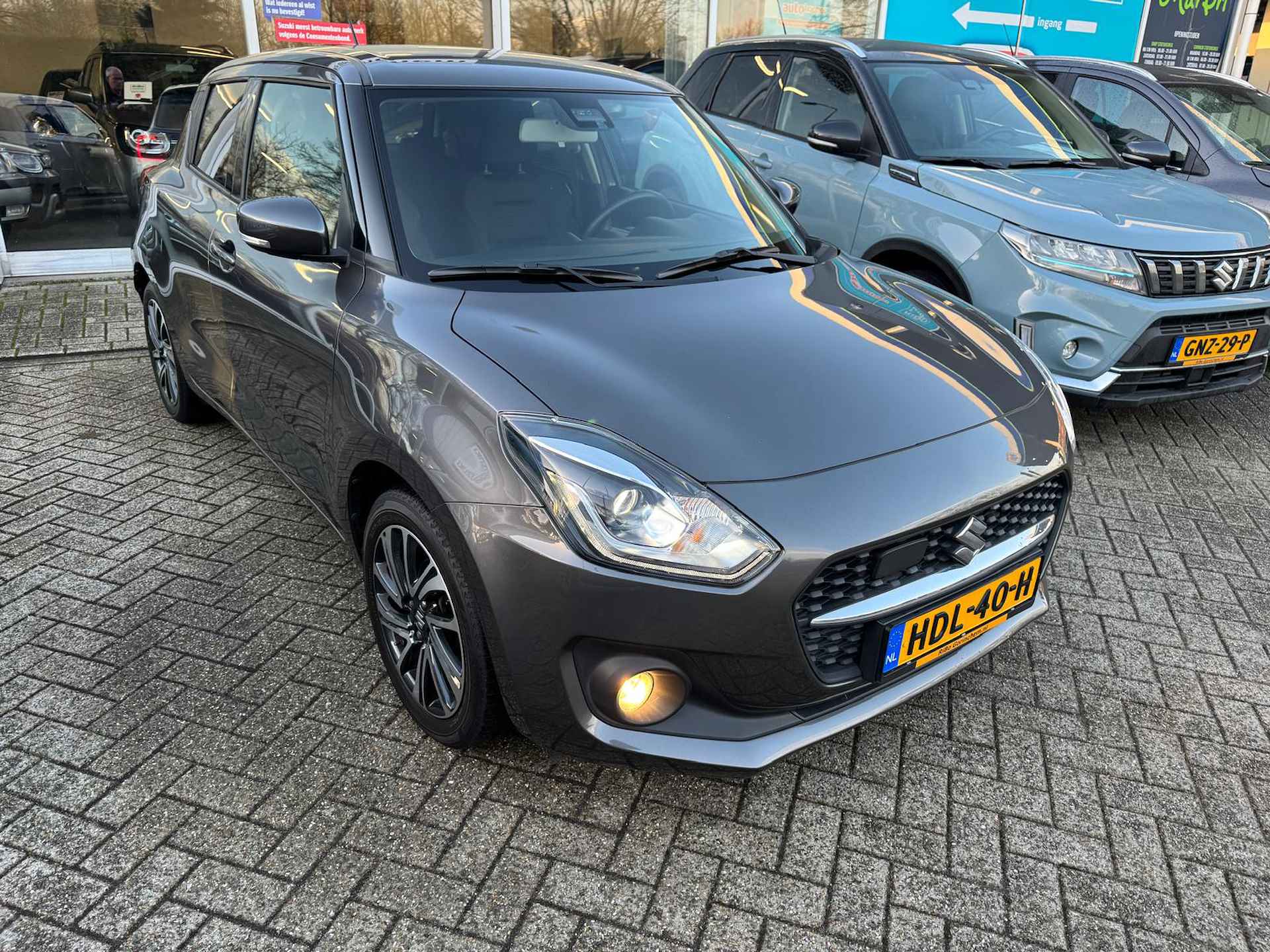 SUZUKI Swift 1.2 DualJet 83pk Smart Hybrid CVT Style - 5/25