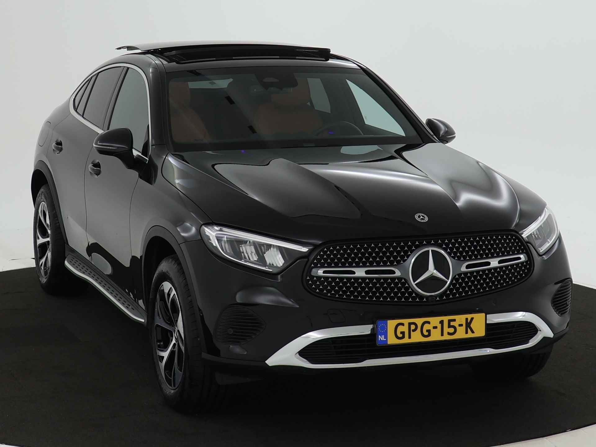 Mercedes-Benz GLC Coupé 300 e 4M Plug-In Hybride | Panorama Schuif-Kanteldak | Stuurverwarming | Stoelverwarming | Memory pakket voorstoelen | Inclusief 24 maanden MB Certified garantie voor Europa. - 30/46