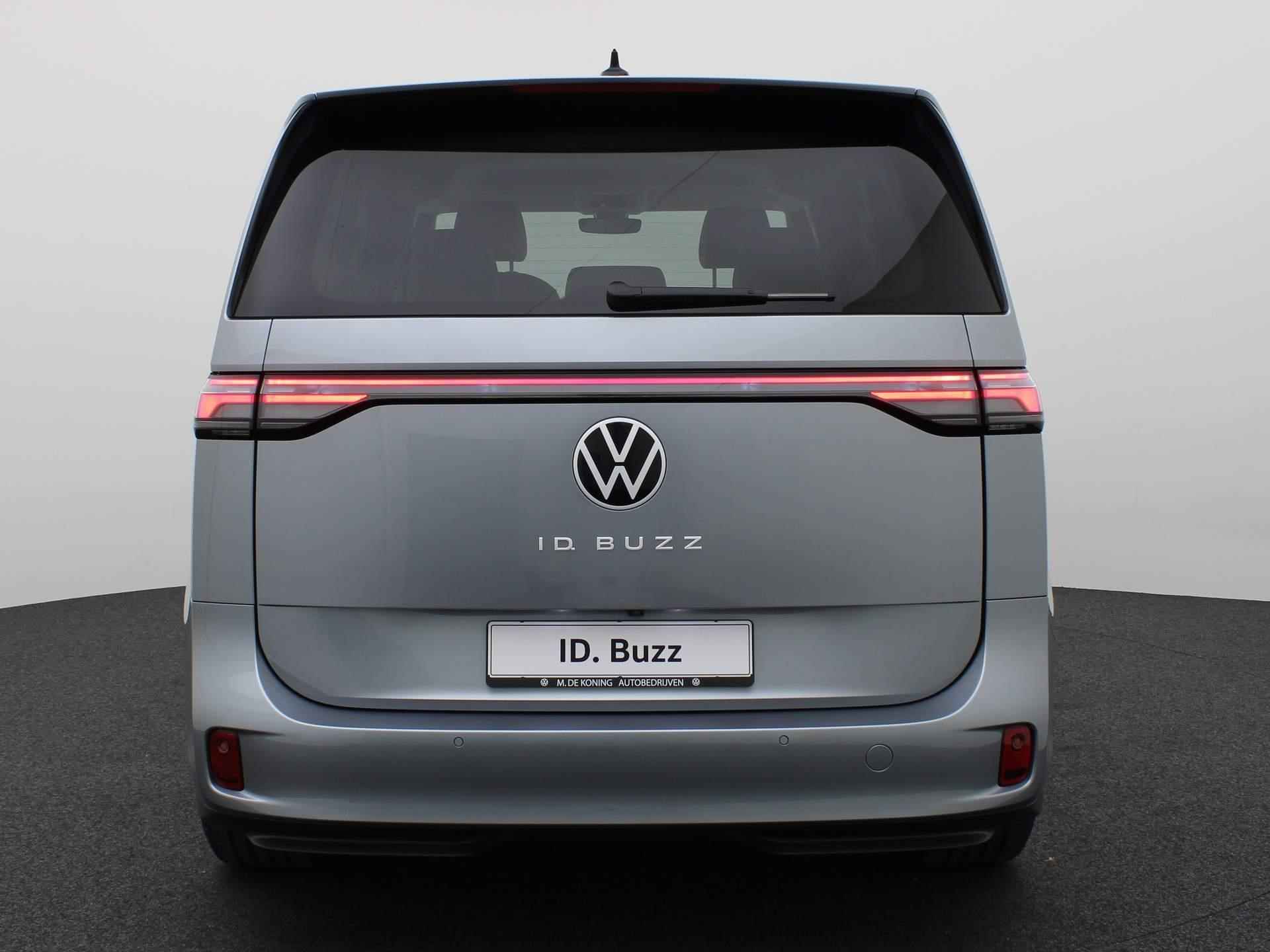Volkswagen ID. Buzz Pro advantage Elektromotor 150 kW / 204 pk Electr. aandrijving · Assistance pakket · Comfort pakket · Design pakket · MEGA Sale - 14/52