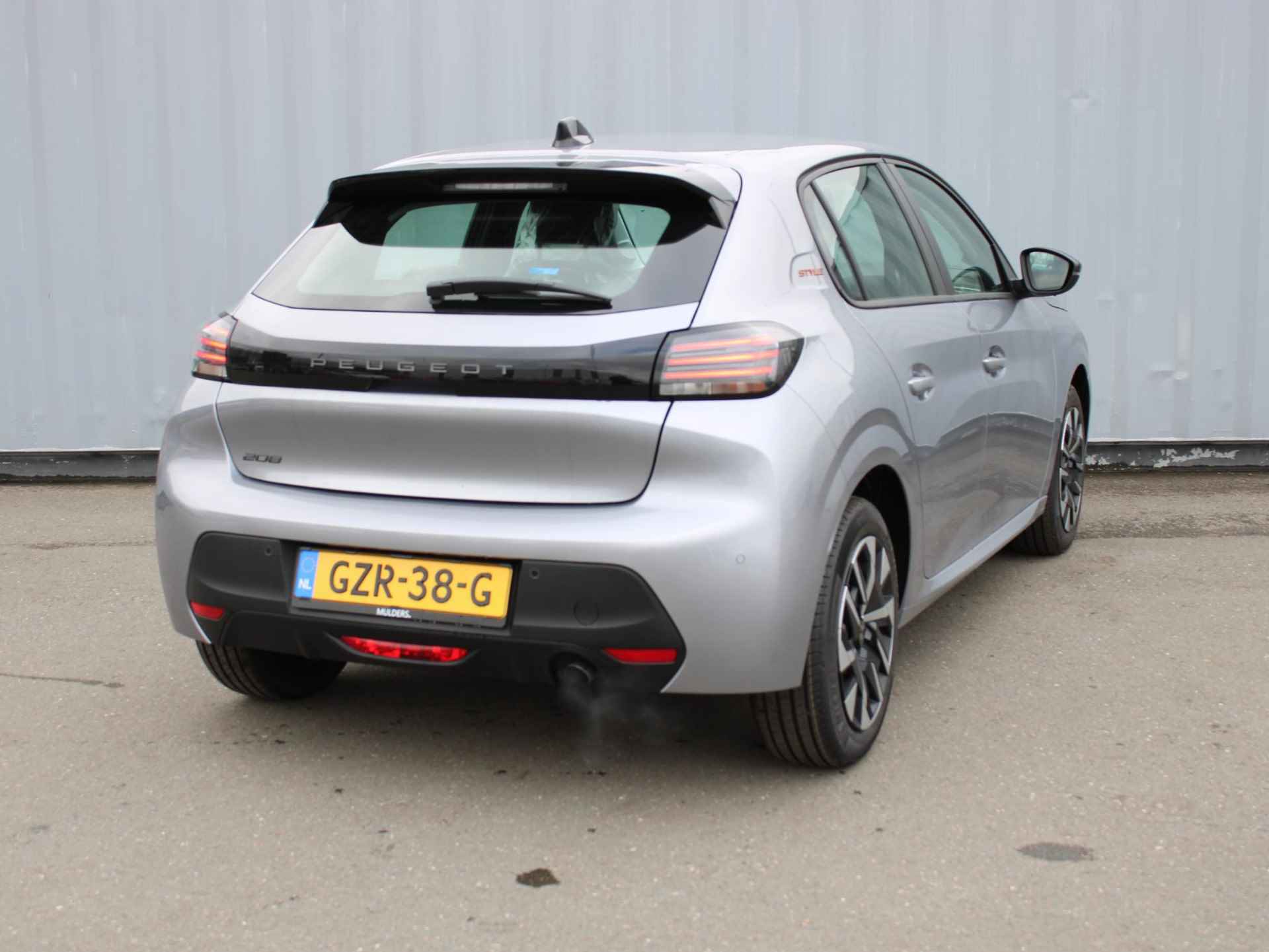 Peugeot 208 1.2 PureTech 75 Style I-Connect Advanced Navigatie - 7/25