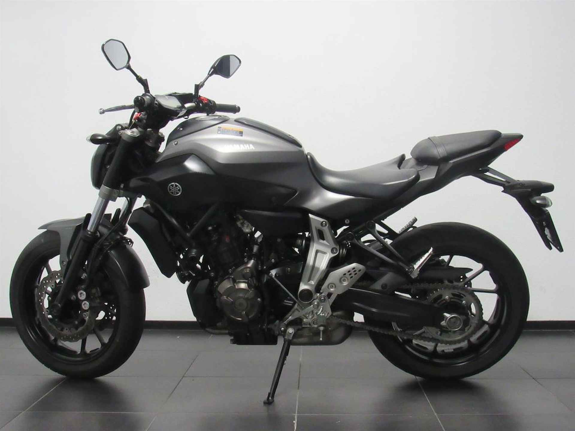 Yamaha MT-07 ABS - 4/14