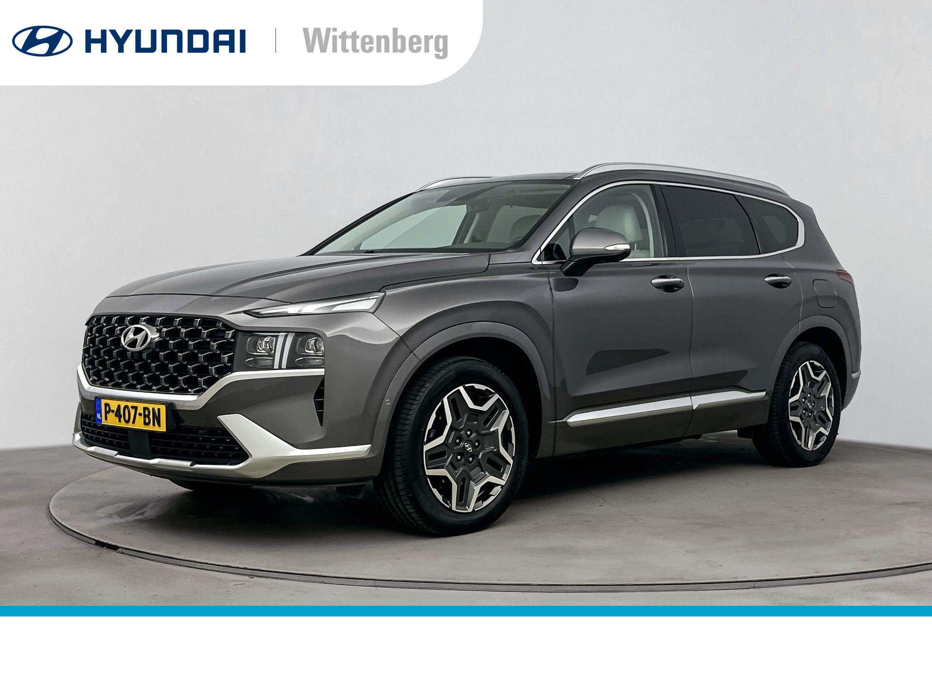 Hyundai Santa Fe 1.6 T-GDI HEV Premium Plus Sky | Panoramadak | Leer | Trekhaak | Trekgewicht 1650kg | Memory | 360 Camera | El. bed. achterklep |