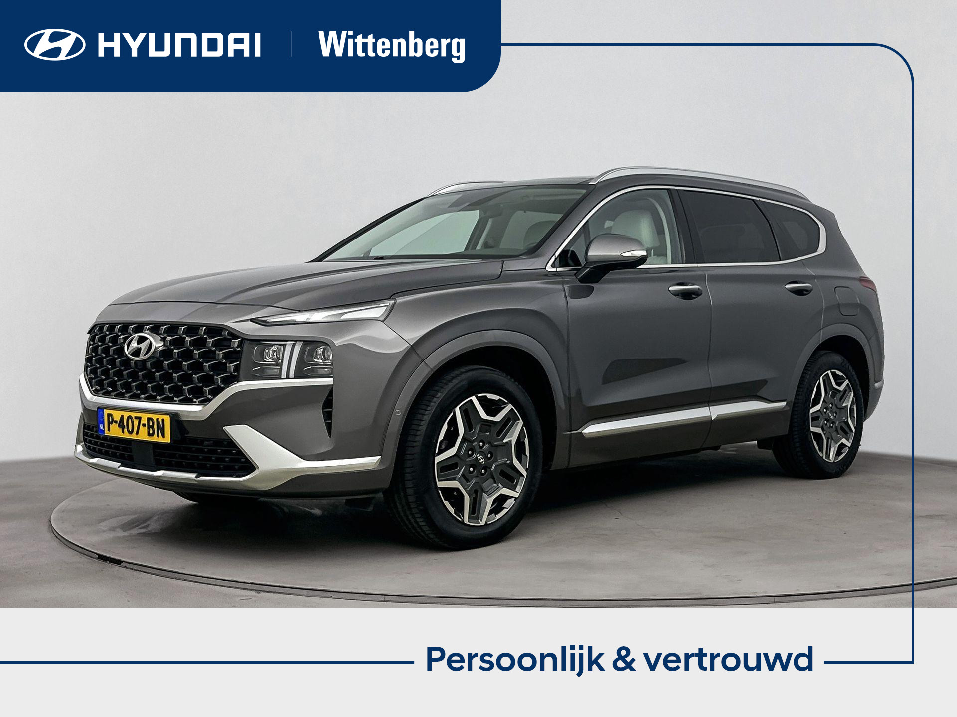 Hyundai Santa Fe 1.6 T-GDI HEV Premium Plus Sky | Panoramadak | Leer | Trekhaak | Trekgewicht 1650kg | Memory | 360 Camera | El. bed. achterklep |