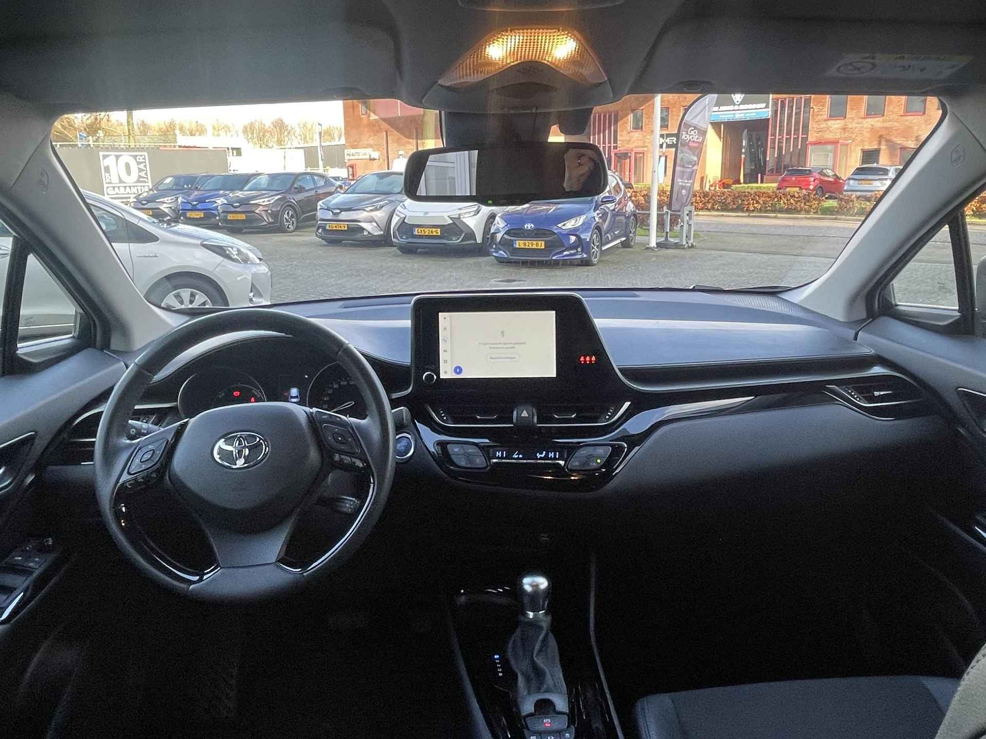 Toyota C-HR 1.8 Hybrid Dynamic - 23/30