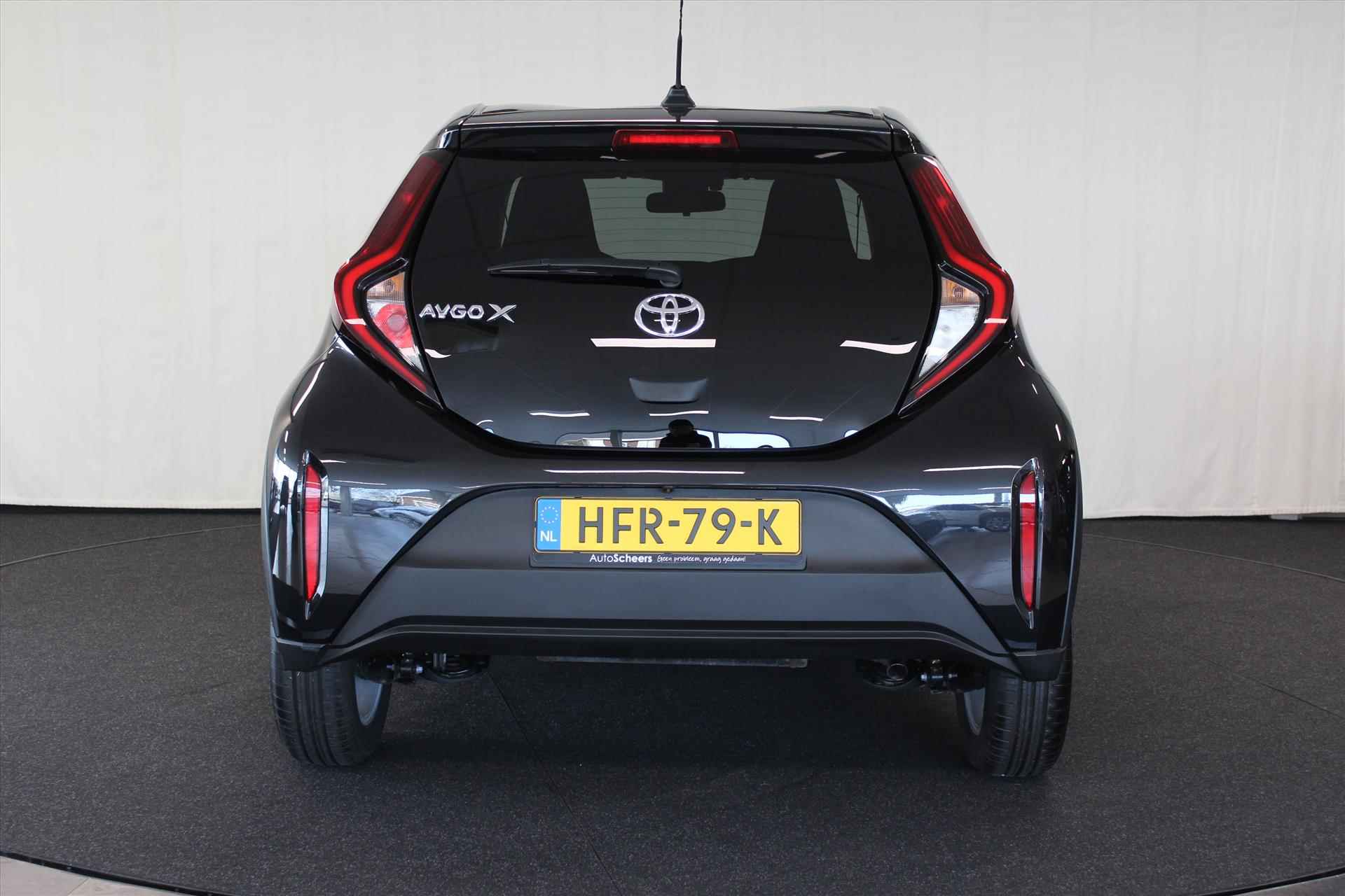 Toyota Aygo X 1.0 VVT-i MT 72pk - 7/36