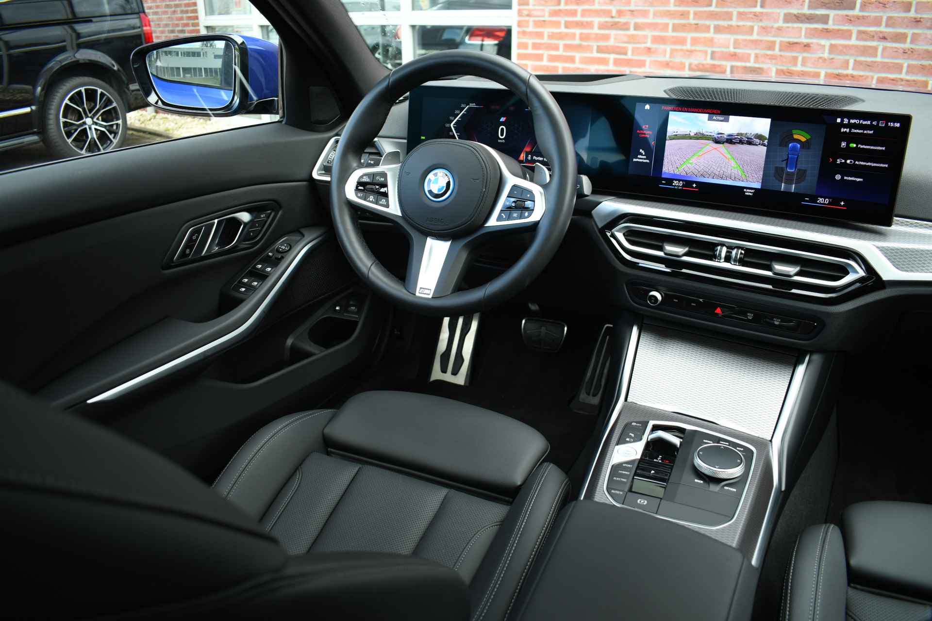 BMW 3 Serie Touring 330e M-Sport Pano ACC HUD El-zetels Adp-onderstel Adp-LED - 3/80