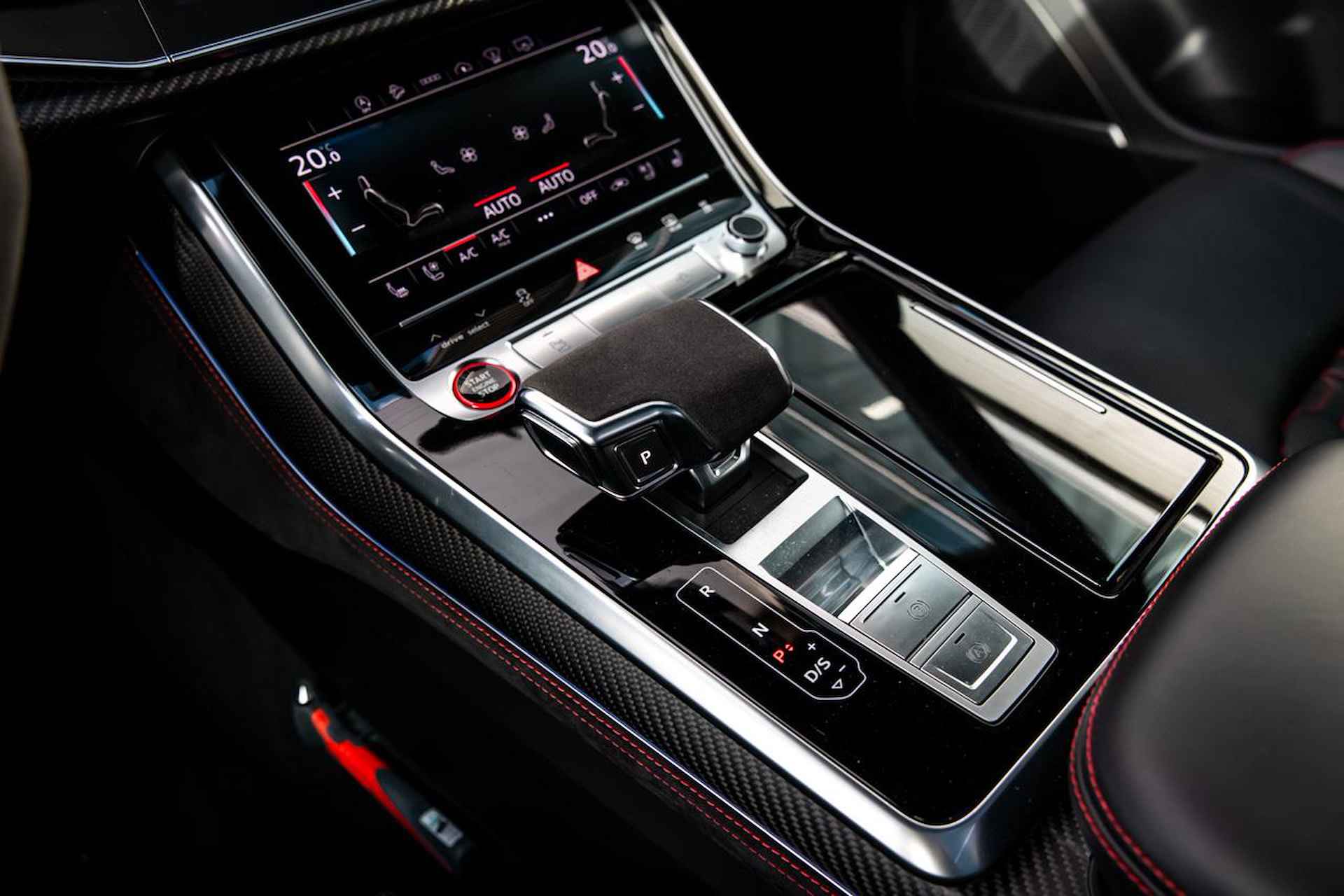 Audi RS Q8 4.0 TFSI 600pk Quattro | Keramisch | Panoramadak | Standkachel - 47/61