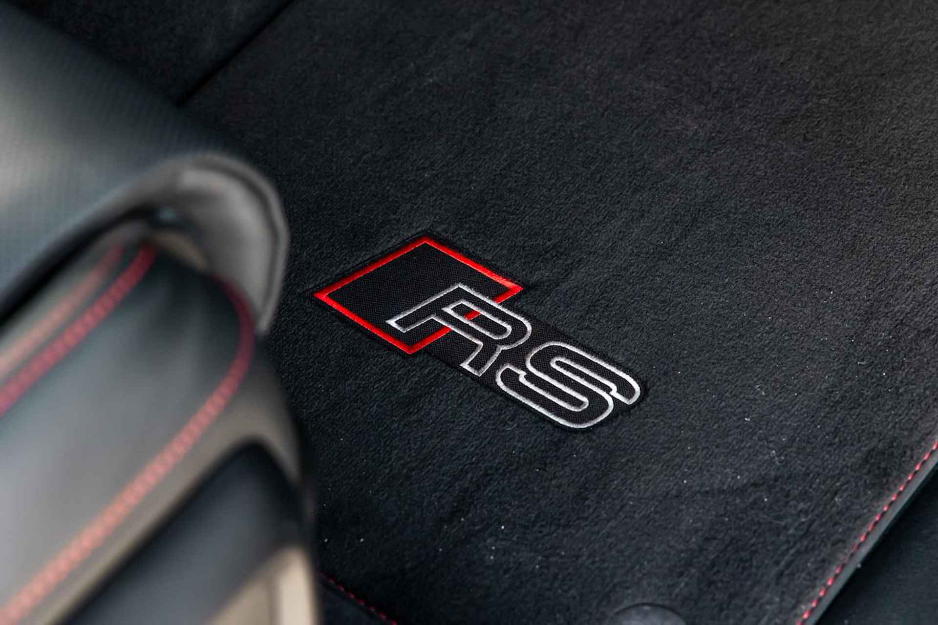 Audi RS Q8 4.0 TFSI 600pk Quattro | Keramisch | Panoramadak | Standkachel - 53/61