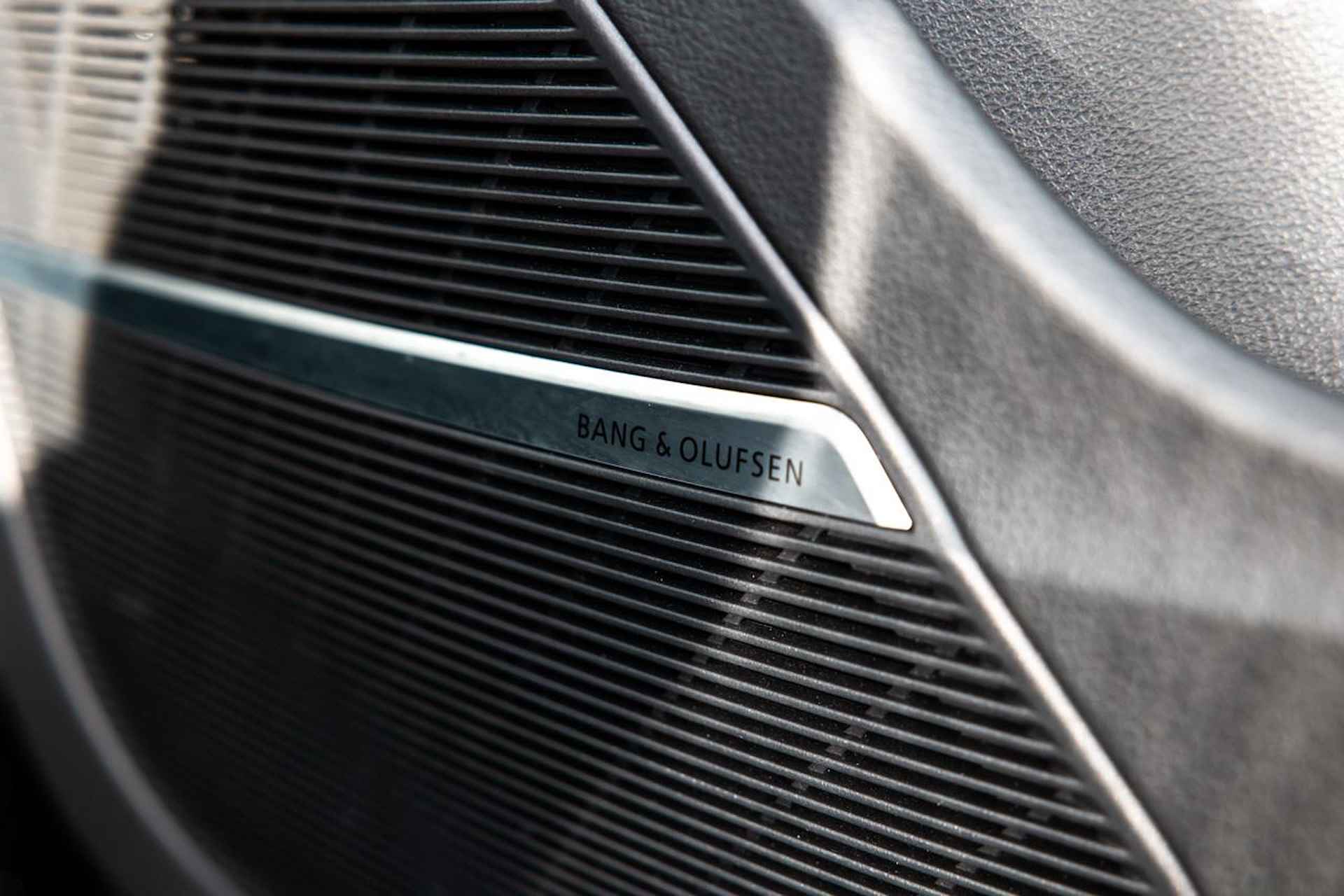 Audi RS Q8 4.0 TFSI 600pk Quattro | Keramisch | Panoramadak | Standkachel - 54/61