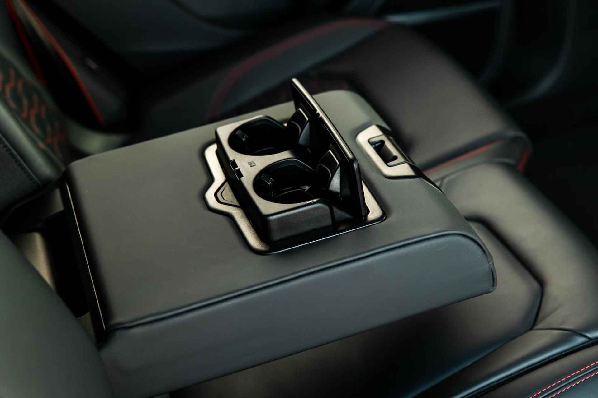 Audi RS Q8 4.0 TFSI 600pk Quattro | Keramisch | Panoramadak | Standkachel - 57/61