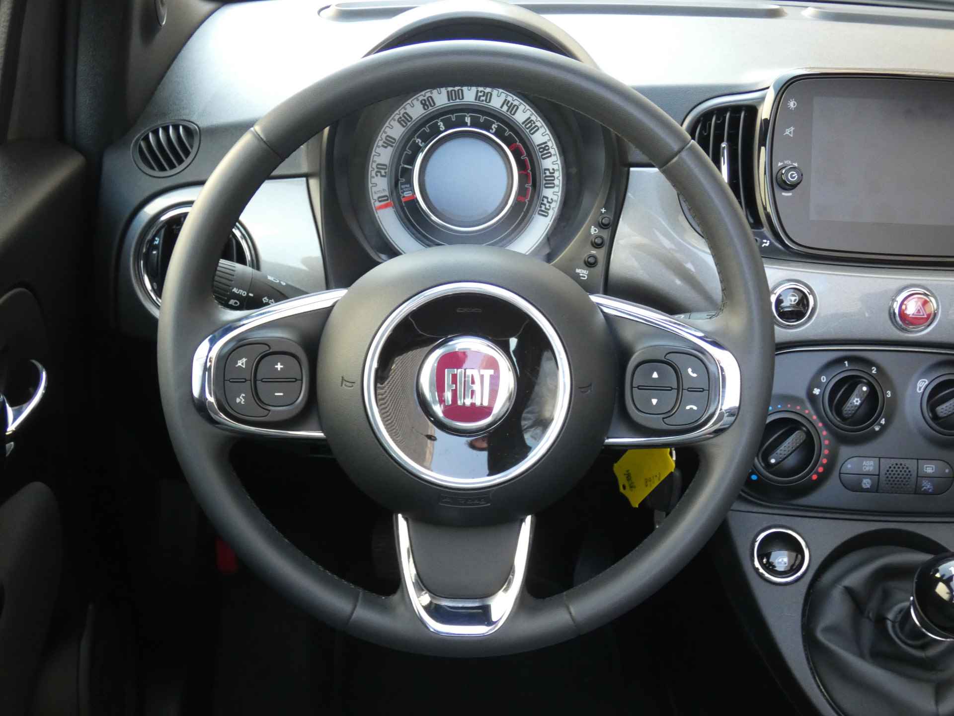 Fiat 500C 1.2 70PK Lounge Cabrio | Parkeerhulp | Cruise Control - 15/32