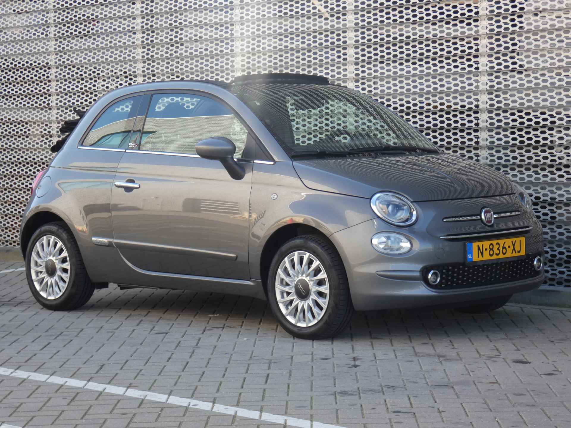 Fiat 500C 1.2 70PK Lounge Cabrio | Parkeerhulp | Cruise Control - 29/32