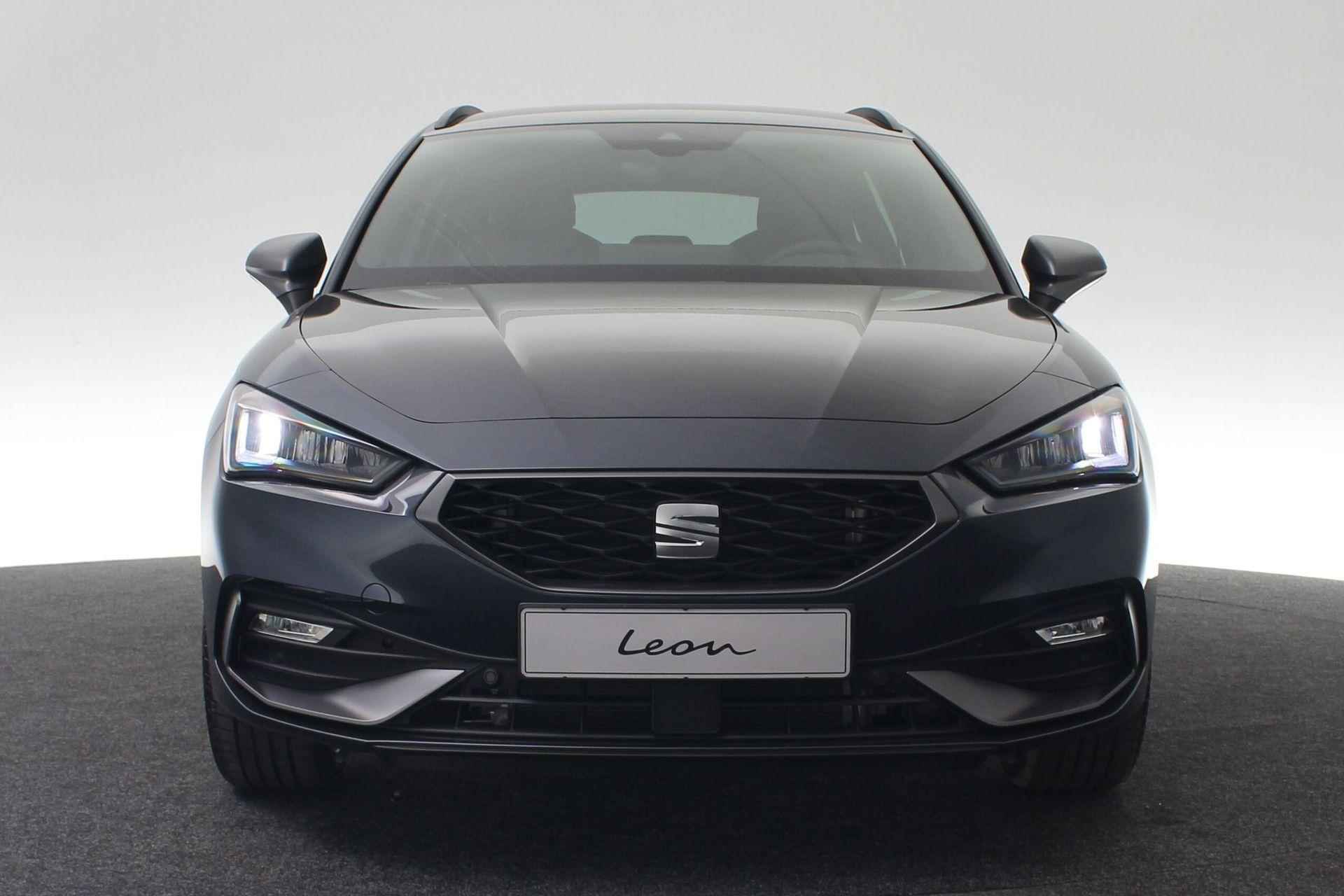 SEAT Leon Sportstourer FR First Edition 1.5 TSI eHybrid PHEV 150kW / 204 pk DSG | Camera | LED | Side Assist | ACC | 18 inch - 16/43