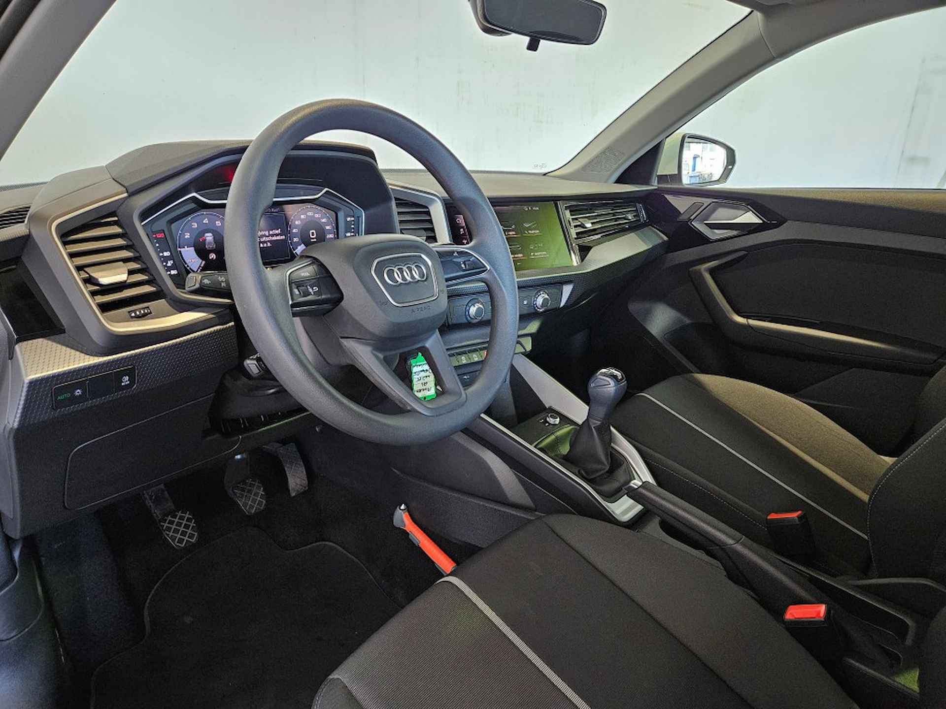 AUDI A1 Sportback 25 TFSI Pro Line / Virtual Cockpit / CarPlay / NL Aut - 12/36