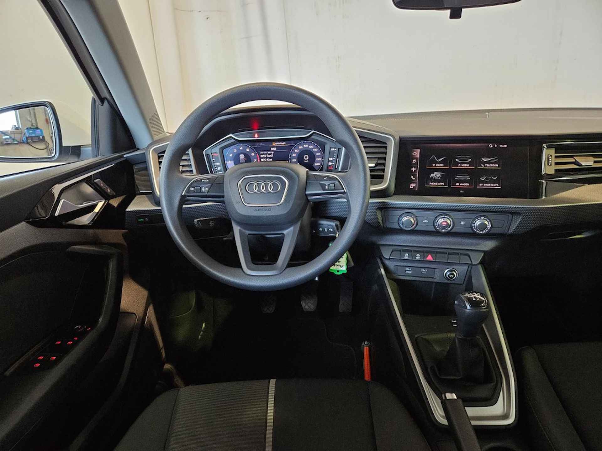 AUDI A1 Sportback 25 TFSI Pro Line / Virtual Cockpit / CarPlay / NL Aut - 14/36