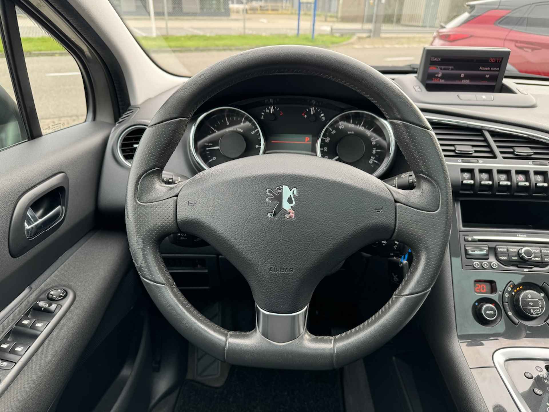 Peugeot 3008 1.6 THP Allure | Automaat | Navigatie | Panorama dak | Rijklaar - 15/28