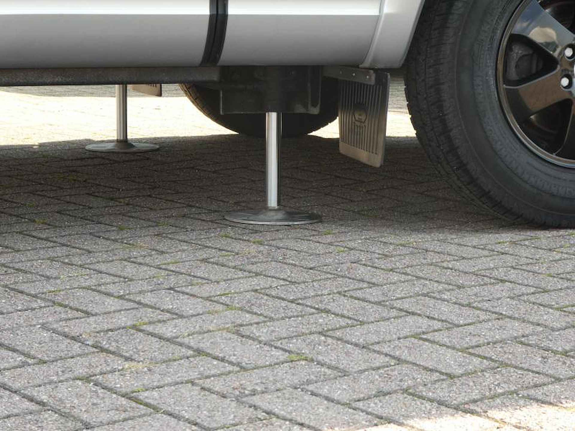 Hymer BML-T 780 E&P LEVELSYSTEEM!!! - 18/19