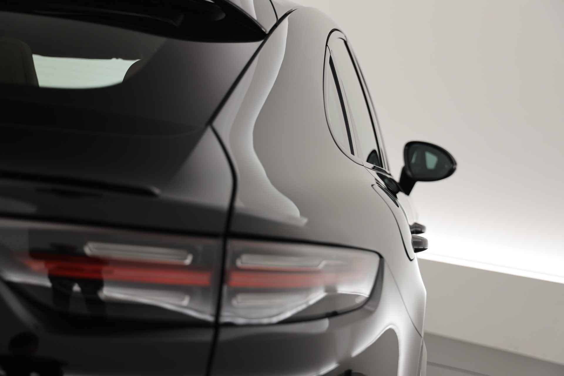 Porsche Cayenne Coupé 3.0 E-Hybrid (462pk) | Pano | Luchtvering | Leder | Memory | Stoelverw. | Camera - 43/43