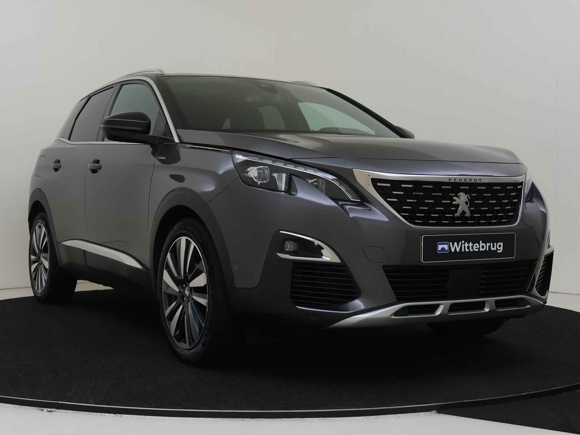 Peugeot 3008 1.2 PureTech GT Line | Trekhaak | Panorama dak | Parkeersensoren met camera - 4/45